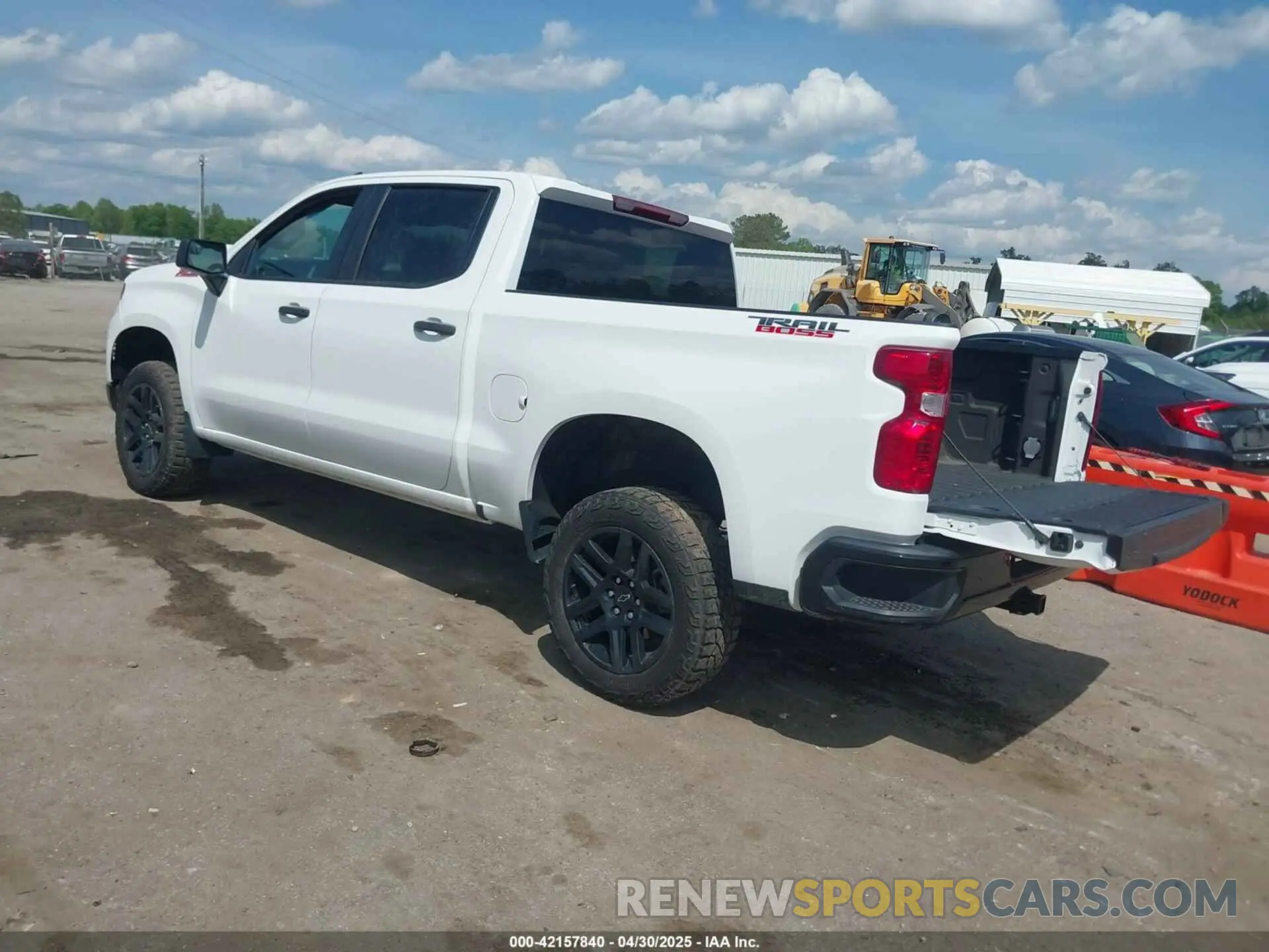 3 Photograph of a damaged car 3GCPDCEK2RG210591 CHEVROLET SILVERADO 1500 2024