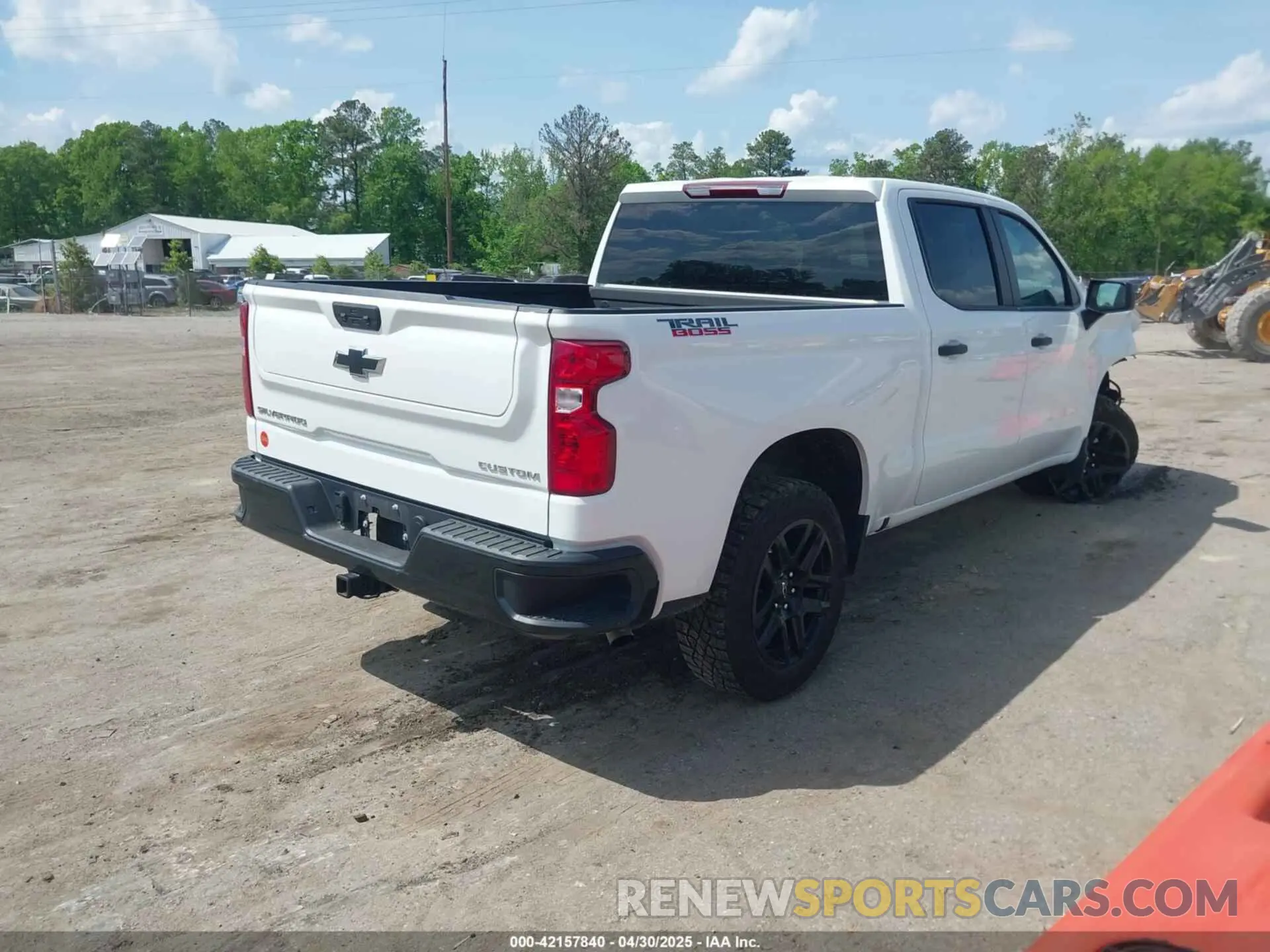 4 Photograph of a damaged car 3GCPDCEK2RG210591 CHEVROLET SILVERADO 1500 2024