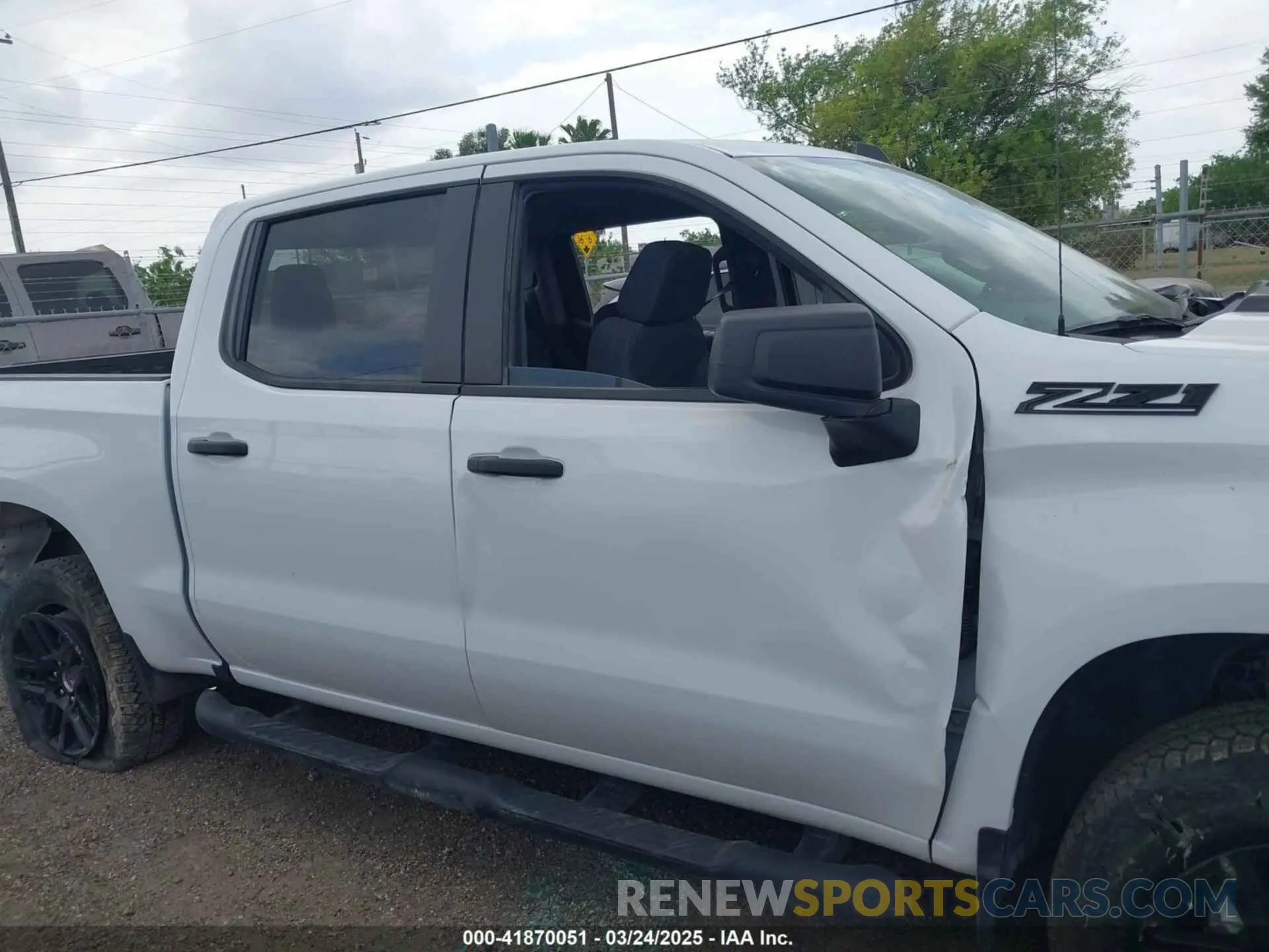 12 Photograph of a damaged car 3GCPDCEK3RG141944 CHEVROLET SILVERADO 1500 2024