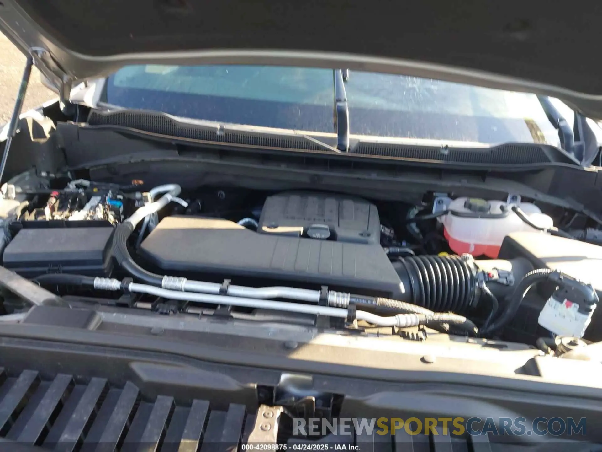 10 Photograph of a damaged car 3GCPDCEK4RG347404 CHEVROLET SILVERADO 1500 2024