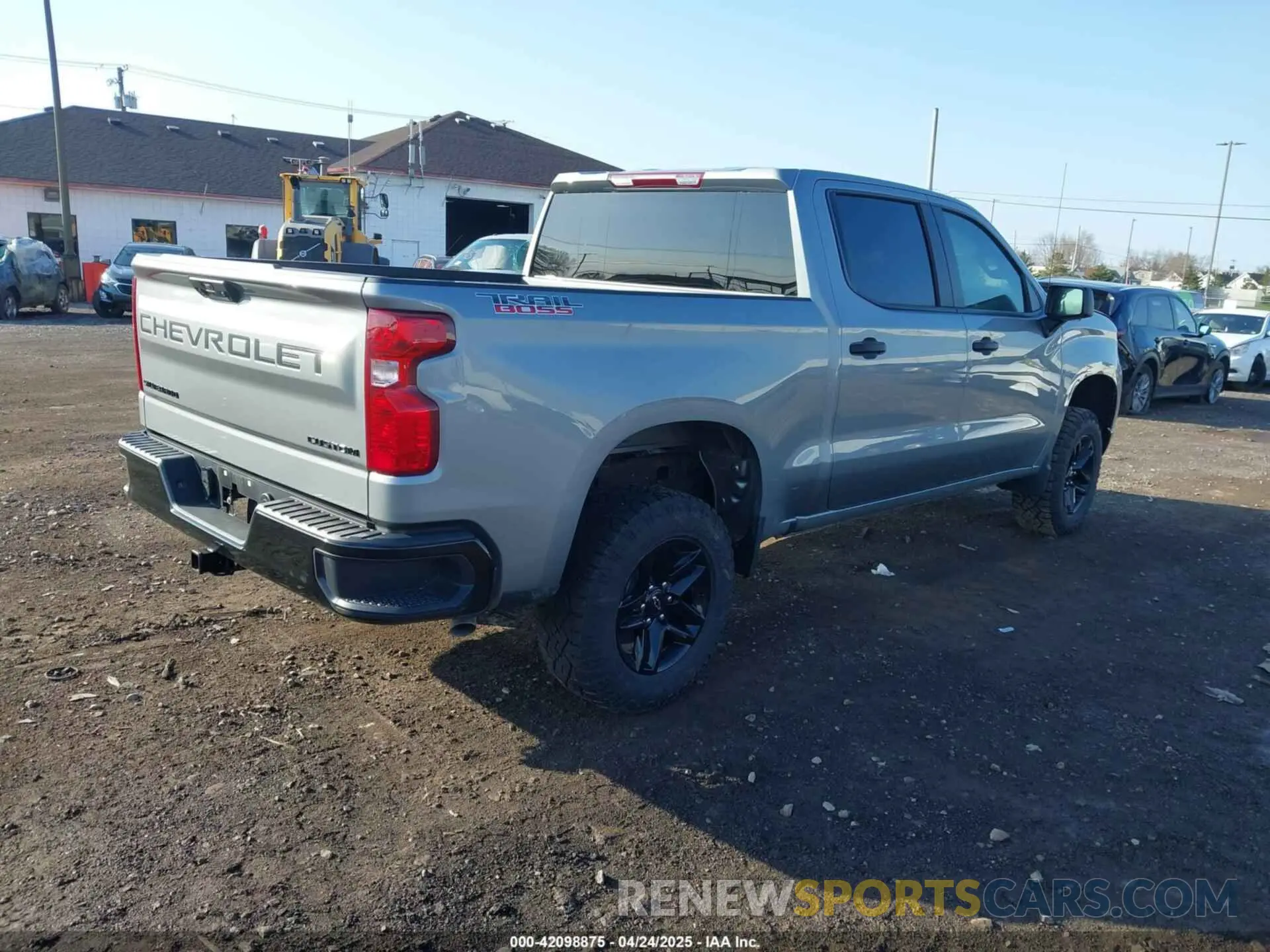 4 Photograph of a damaged car 3GCPDCEK4RG347404 CHEVROLET SILVERADO 1500 2024