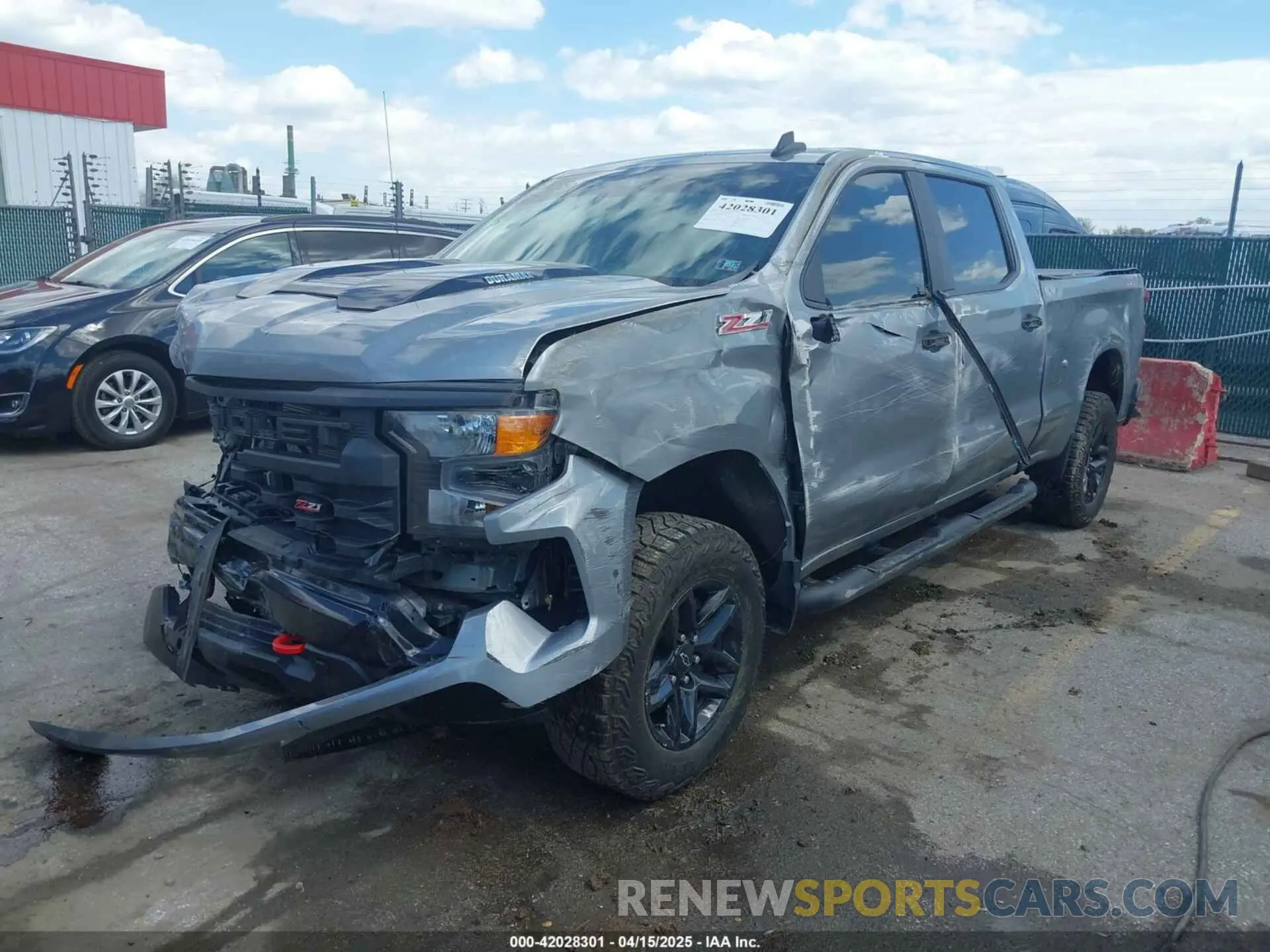 2 Photograph of a damaged car 3GCUDCE85RG103431 CHEVROLET SILVERADO 1500 2024
