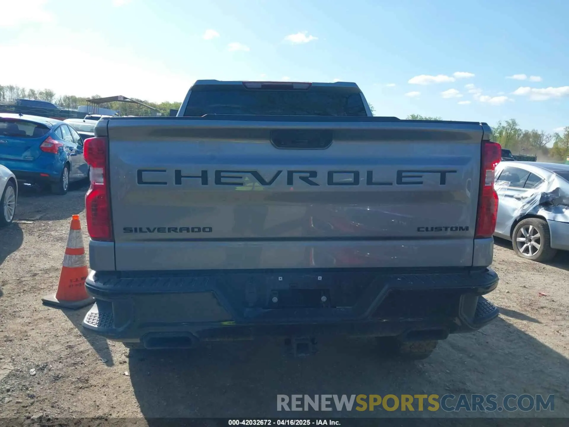 16 Photograph of a damaged car 3GCUDCED3RG237464 CHEVROLET SILVERADO 1500 2024