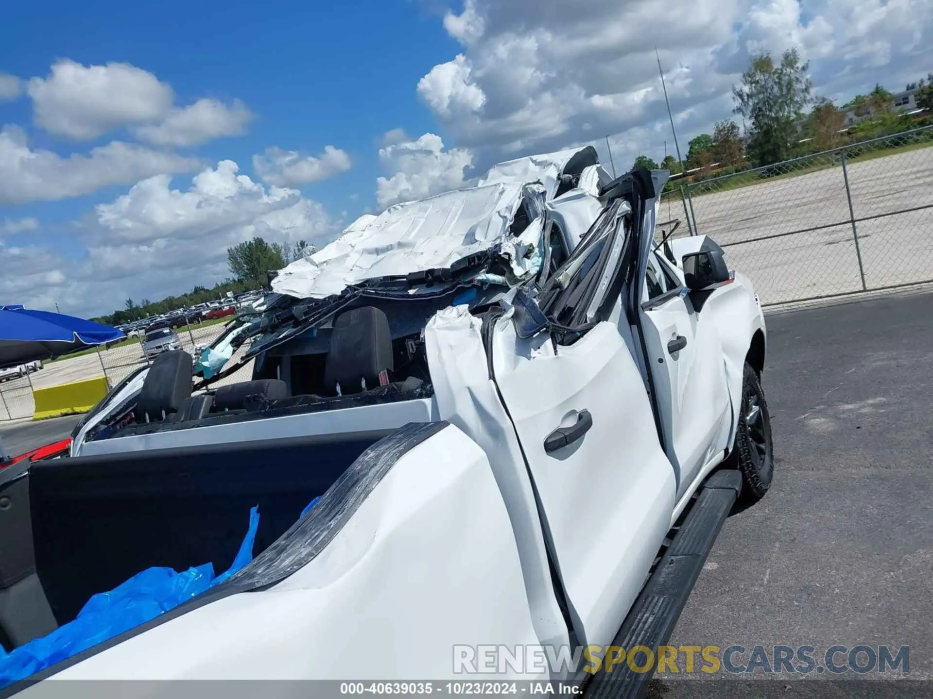 18 Photograph of a damaged car 3GCUDCED6RG354939 CHEVROLET SILVERADO 1500 2024