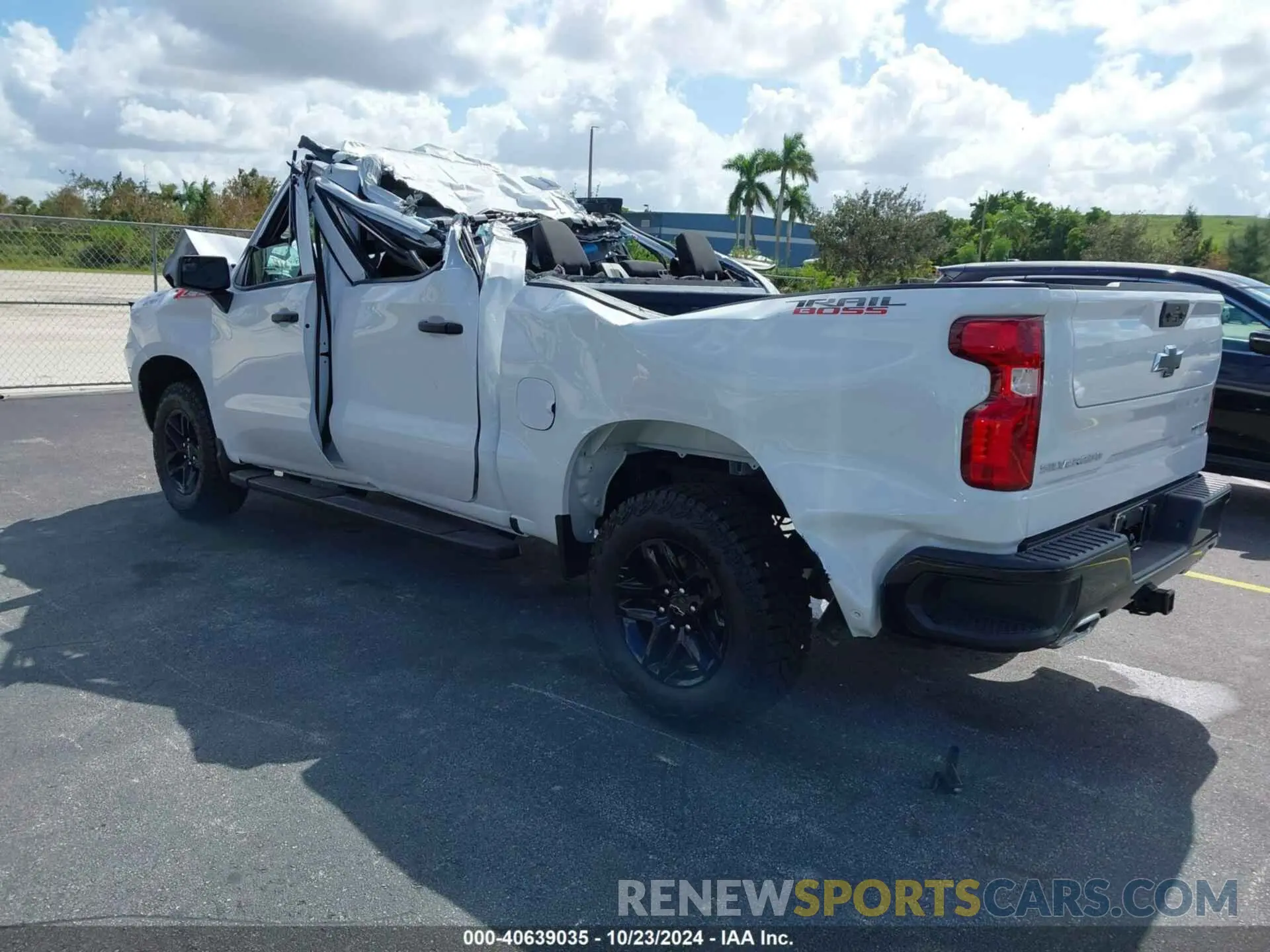 3 Photograph of a damaged car 3GCUDCED6RG354939 CHEVROLET SILVERADO 1500 2024