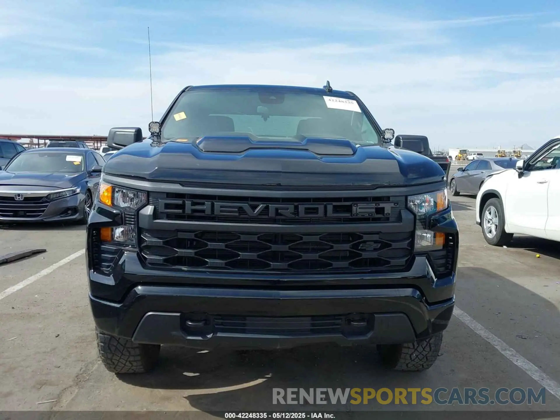 12 Photograph of a damaged car 3GCUDCED9RG366664 CHEVROLET SILVERADO 1500 2024