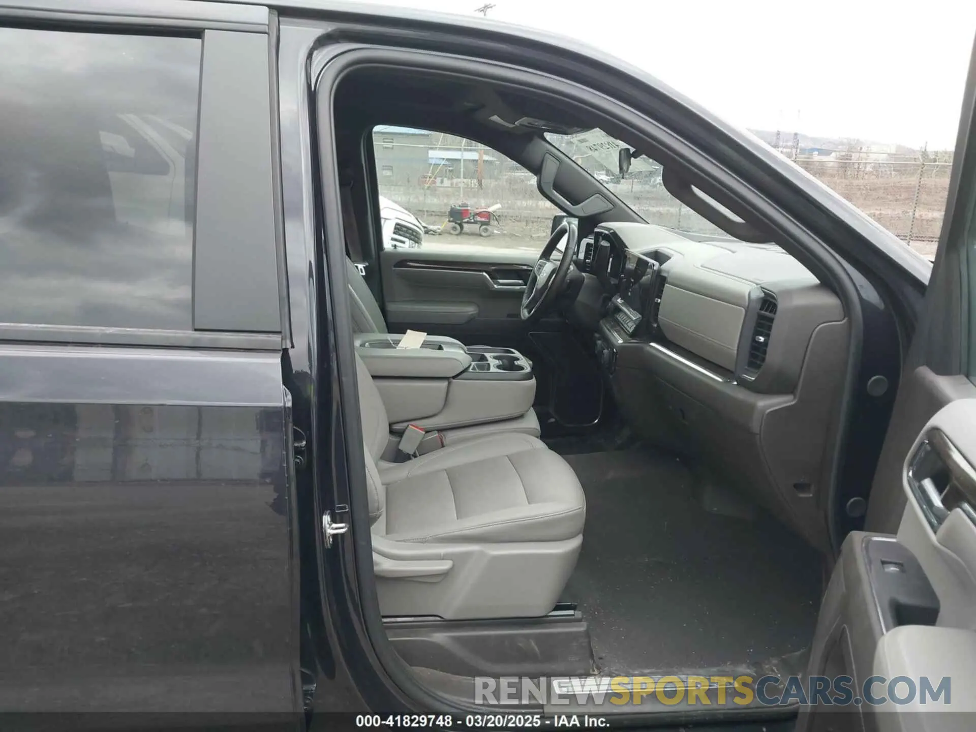 5 Photograph of a damaged car 3GCUDDE88RG164634 CHEVROLET SILVERADO 1500 2024