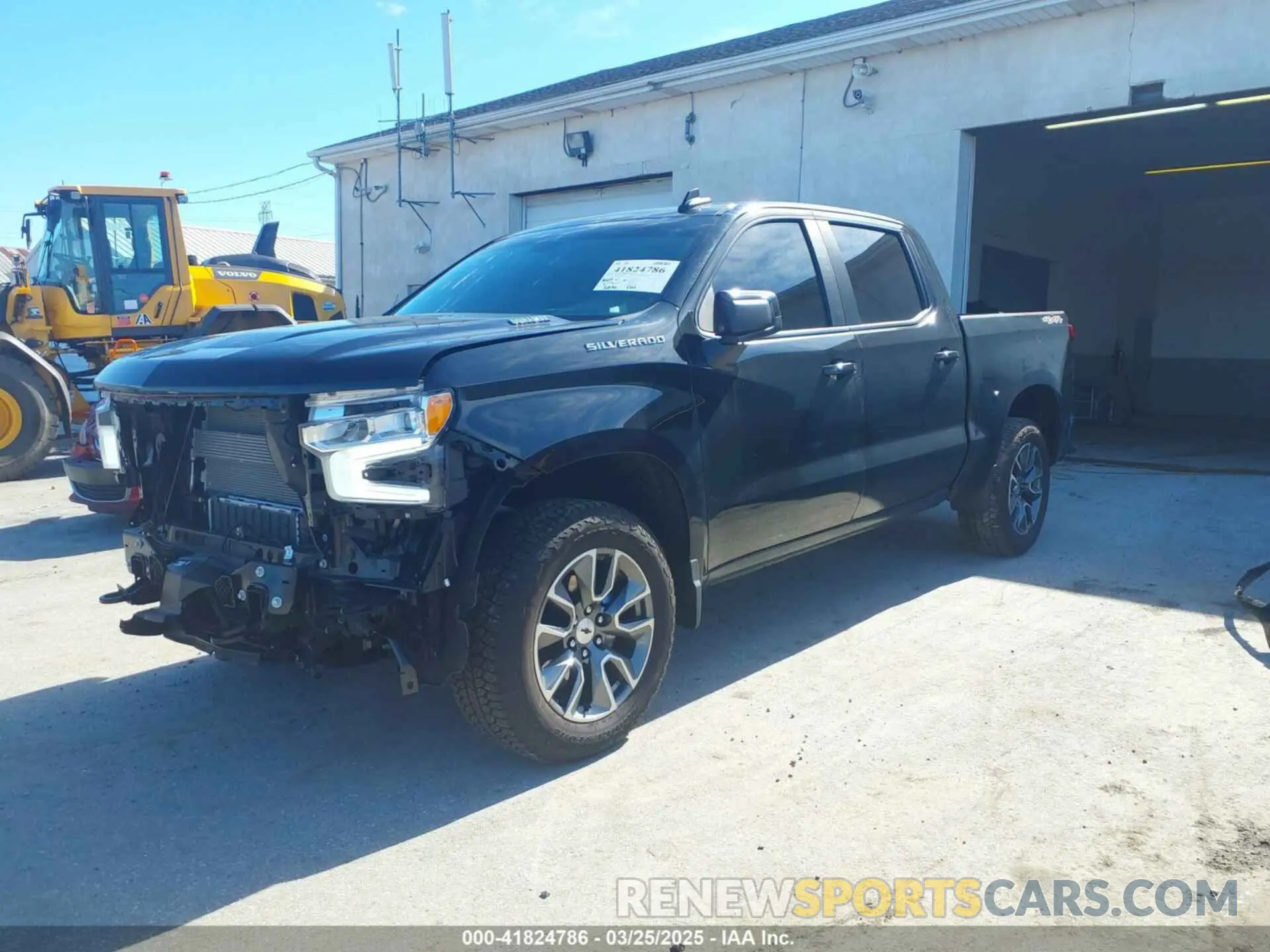 2 Photograph of a damaged car 3GCUDEE85RG283750 CHEVROLET SILVERADO 1500 2024