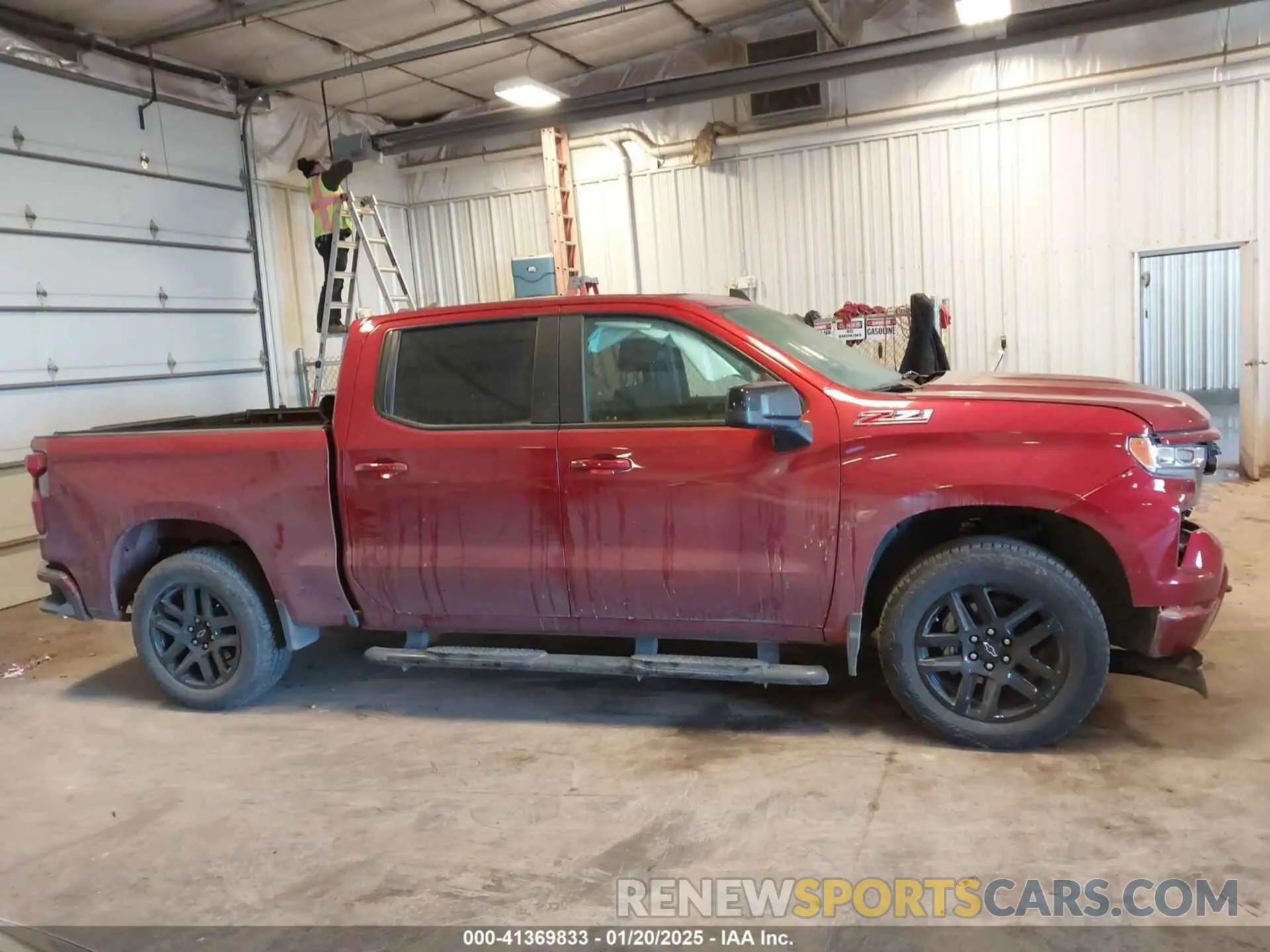 14 Photograph of a damaged car 3GCUDEED2RG152000 CHEVROLET SILVERADO 1500 2024