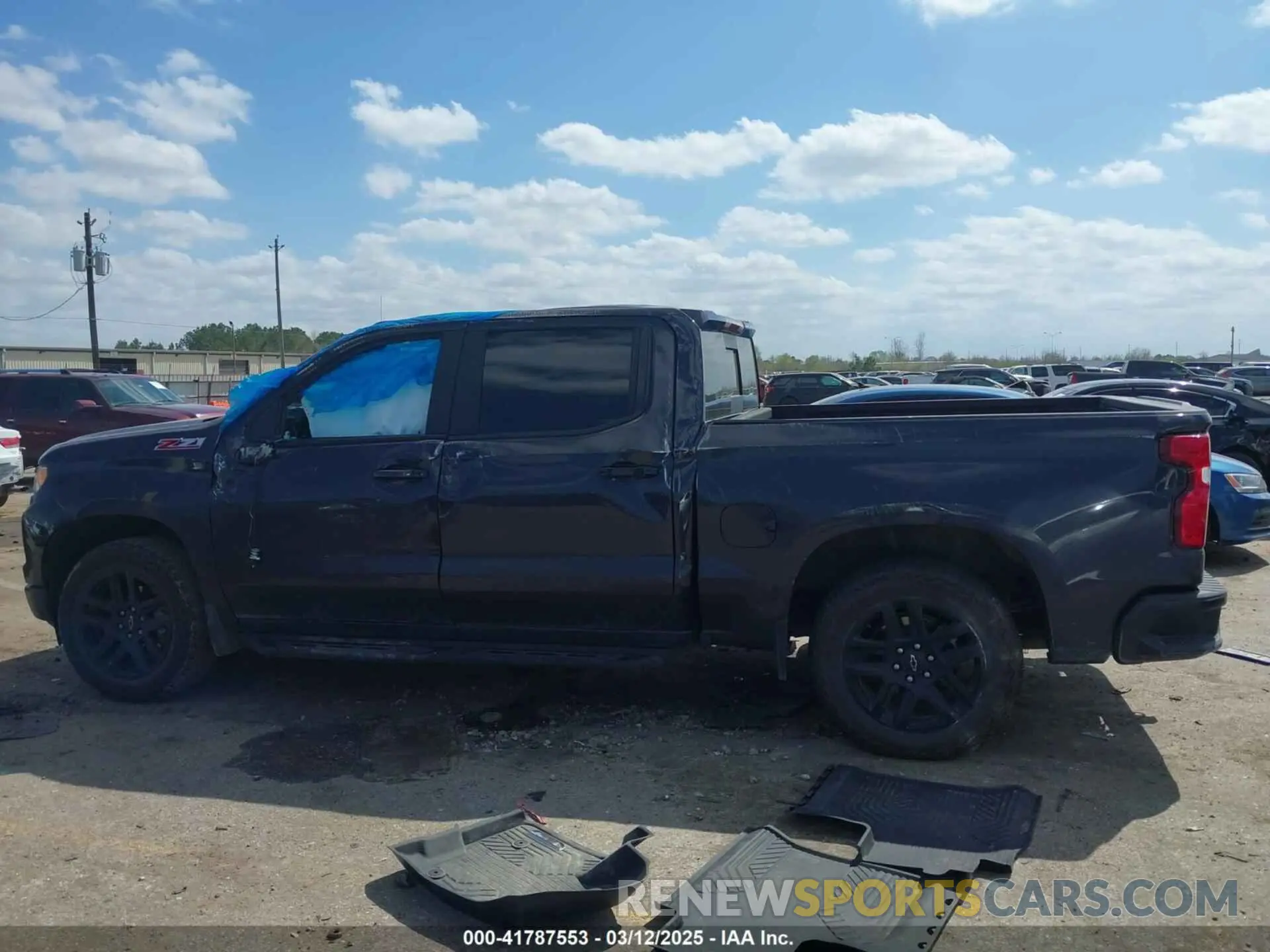 14 Photograph of a damaged car 3GCUDEED2RG382572 CHEVROLET SILVERADO 1500 2024