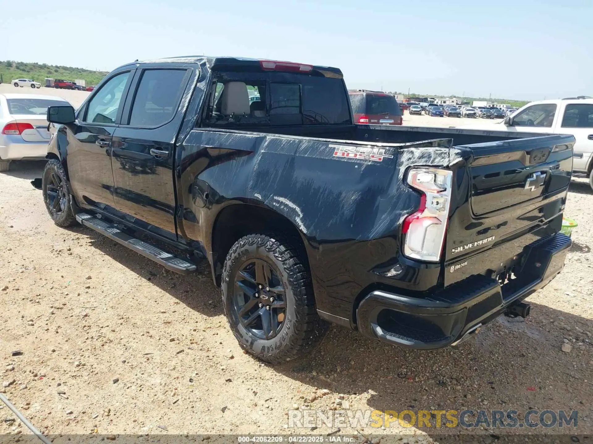 3 Photograph of a damaged car 3GCUDFED1RG287720 CHEVROLET SILVERADO 1500 2024