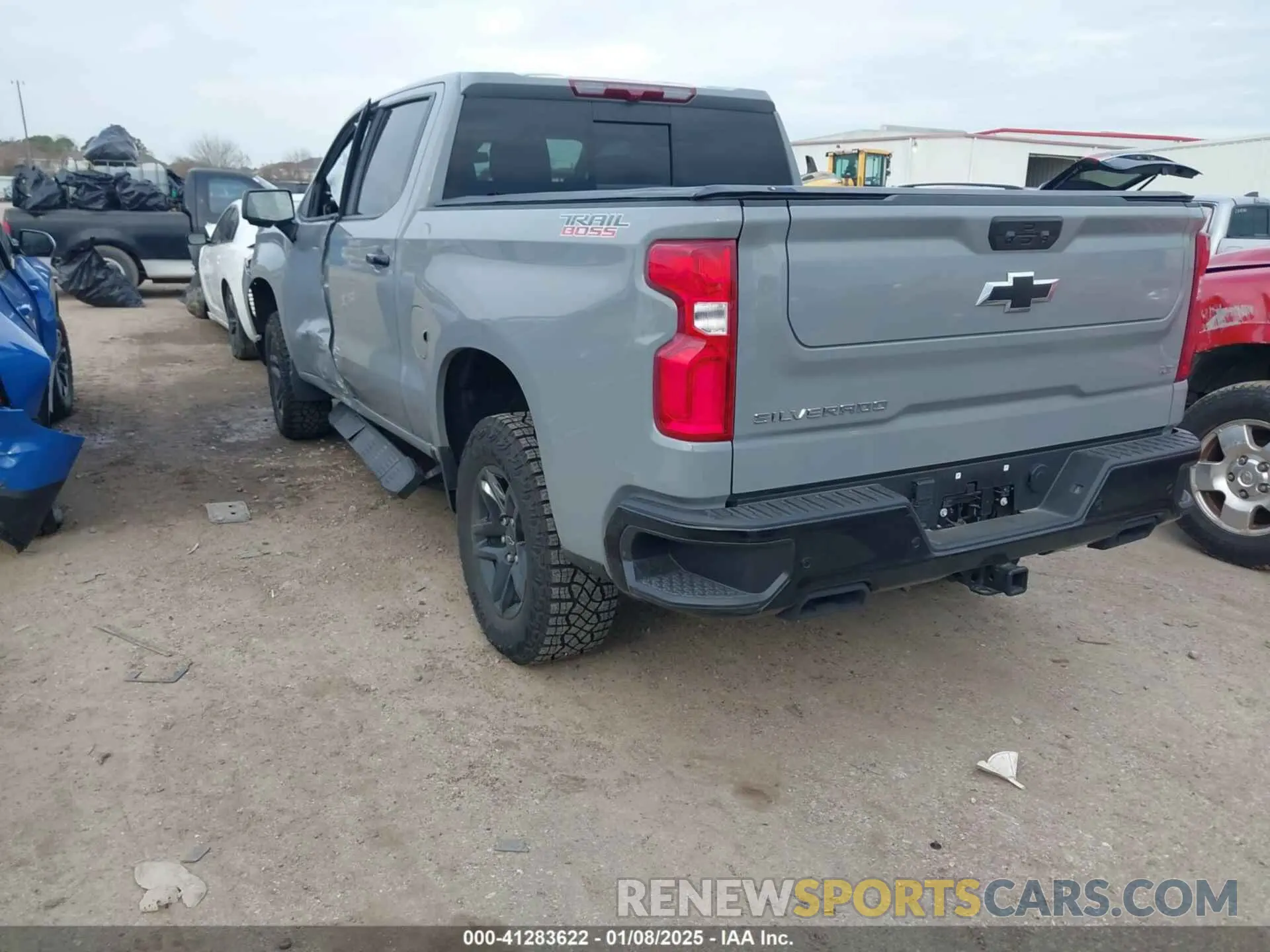 3 Photograph of a damaged car 3GCUDFED1RG397733 CHEVROLET SILVERADO 1500 2024