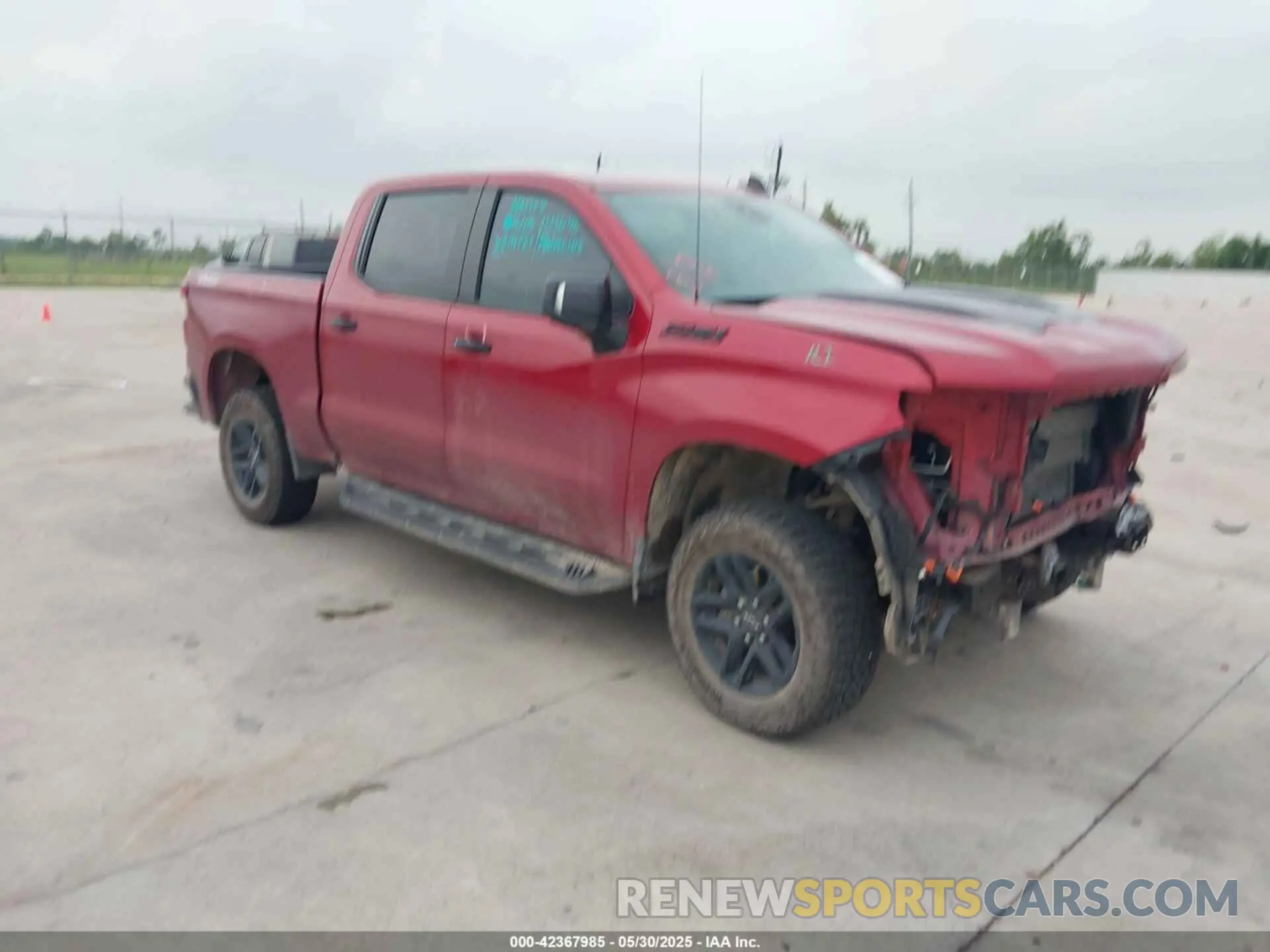 1 Photograph of a damaged car 3GCUDFED2RG130276 CHEVROLET SILVERADO 1500 2024