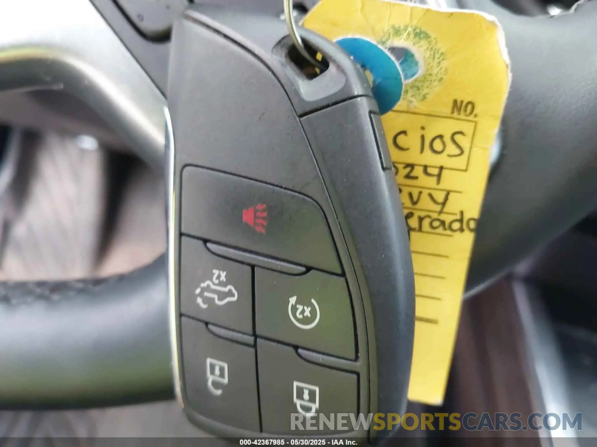 11 Photograph of a damaged car 3GCUDFED2RG130276 CHEVROLET SILVERADO 1500 2024
