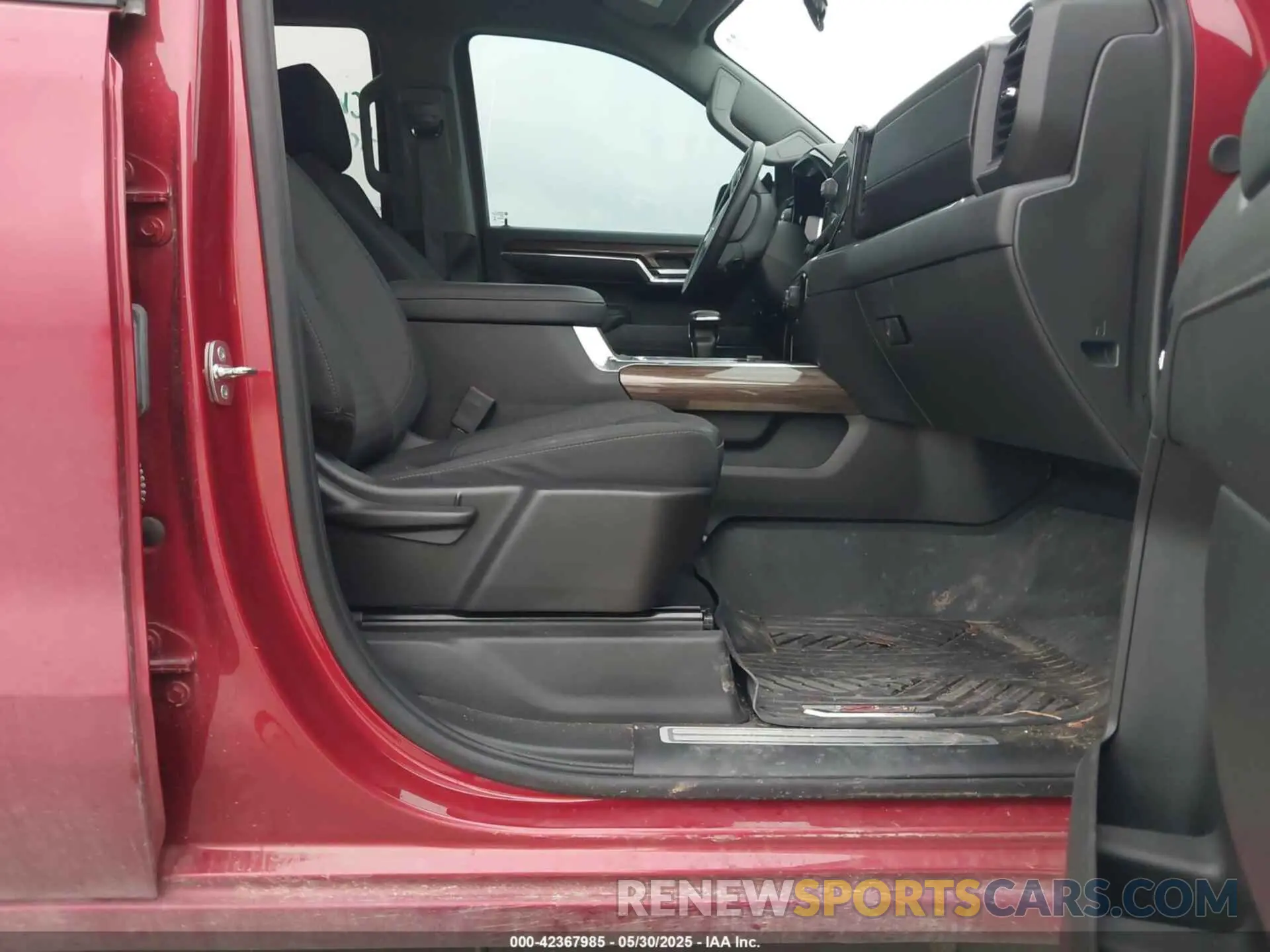 5 Photograph of a damaged car 3GCUDFED2RG130276 CHEVROLET SILVERADO 1500 2024
