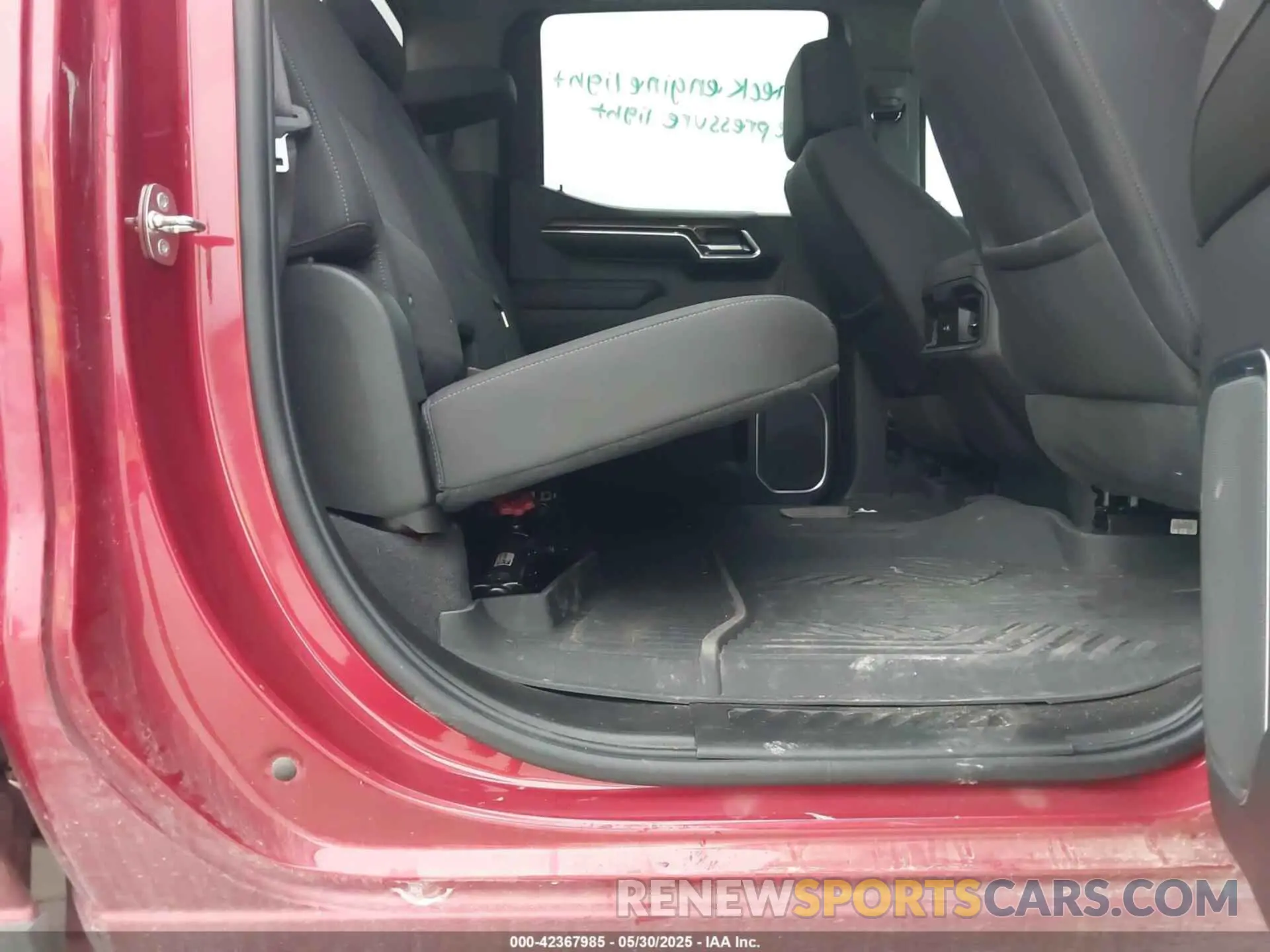 8 Photograph of a damaged car 3GCUDFED2RG130276 CHEVROLET SILVERADO 1500 2024