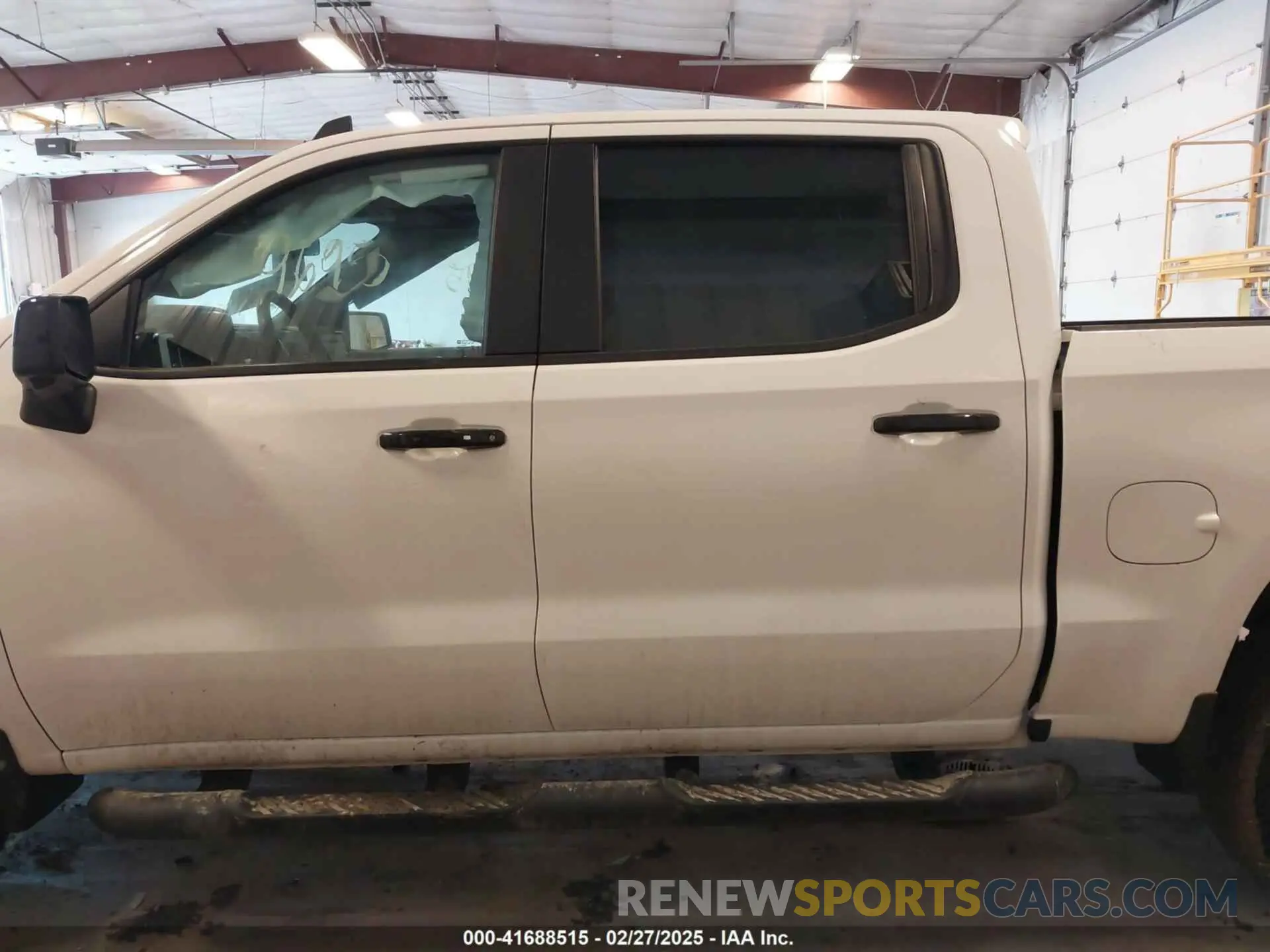 15 Photograph of a damaged car 3GCUDFED2RG217160 CHEVROLET SILVERADO 1500 2024