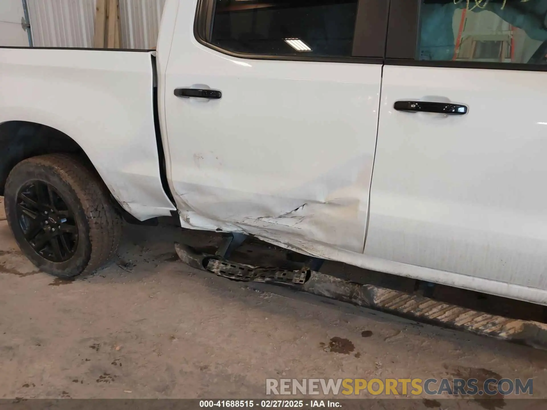 6 Photograph of a damaged car 3GCUDFED2RG217160 CHEVROLET SILVERADO 1500 2024