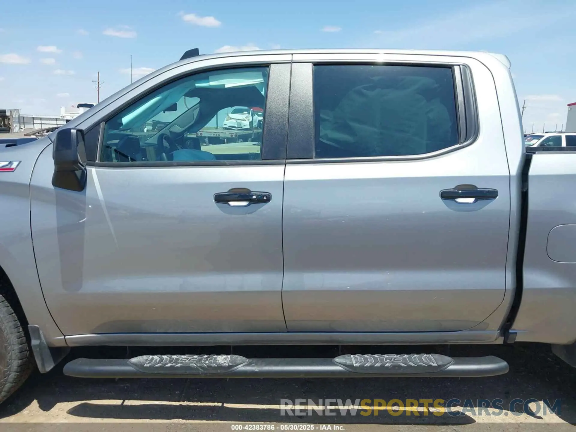 15 Photograph of a damaged car 3GCUDFED2RG399703 CHEVROLET SILVERADO 1500 2024