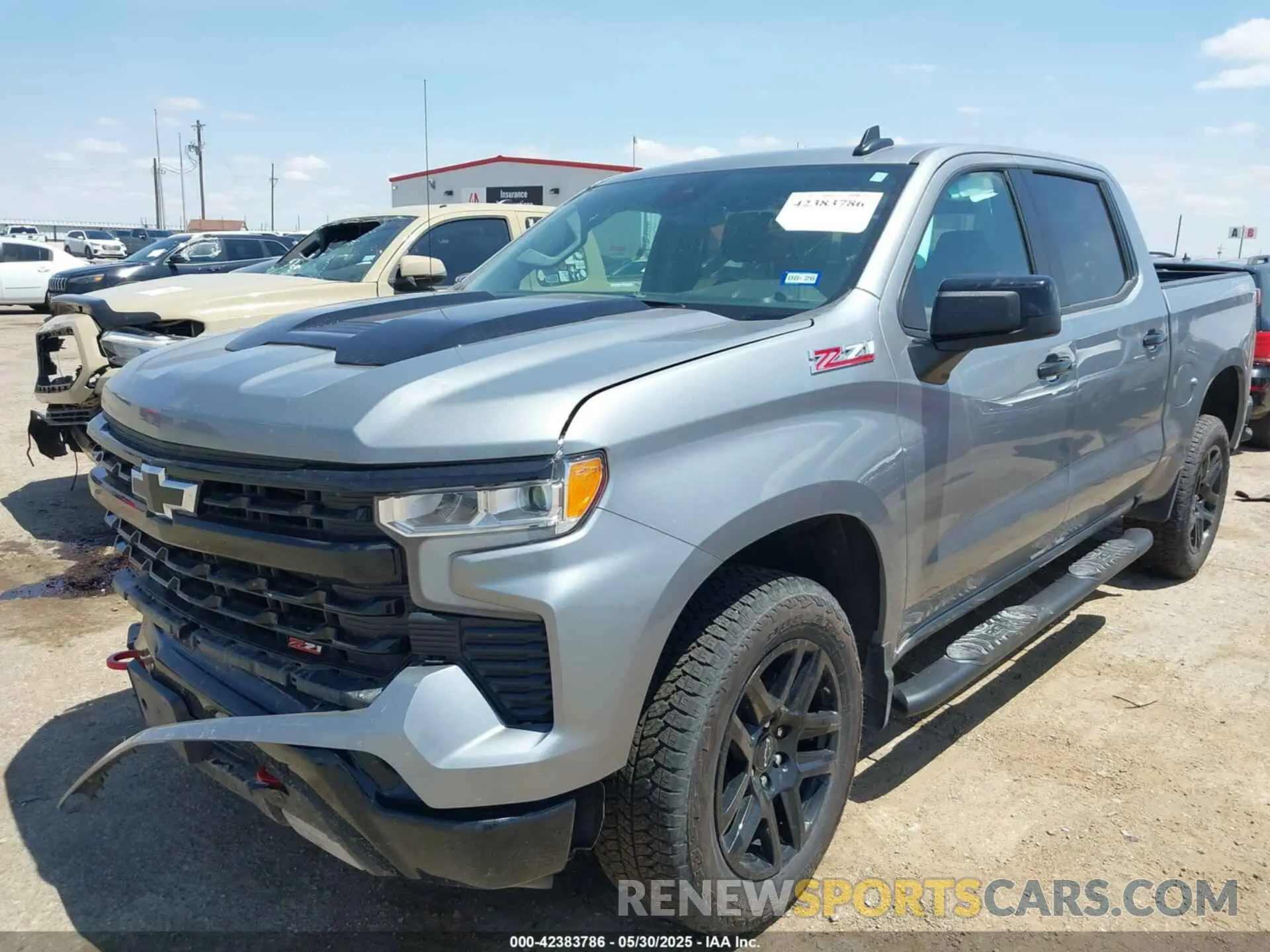2 Photograph of a damaged car 3GCUDFED2RG399703 CHEVROLET SILVERADO 1500 2024