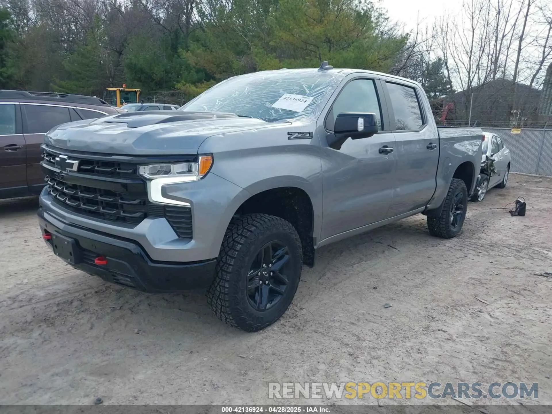 2 Photograph of a damaged car 3GCUDFED3RG430280 CHEVROLET SILVERADO 1500 2024