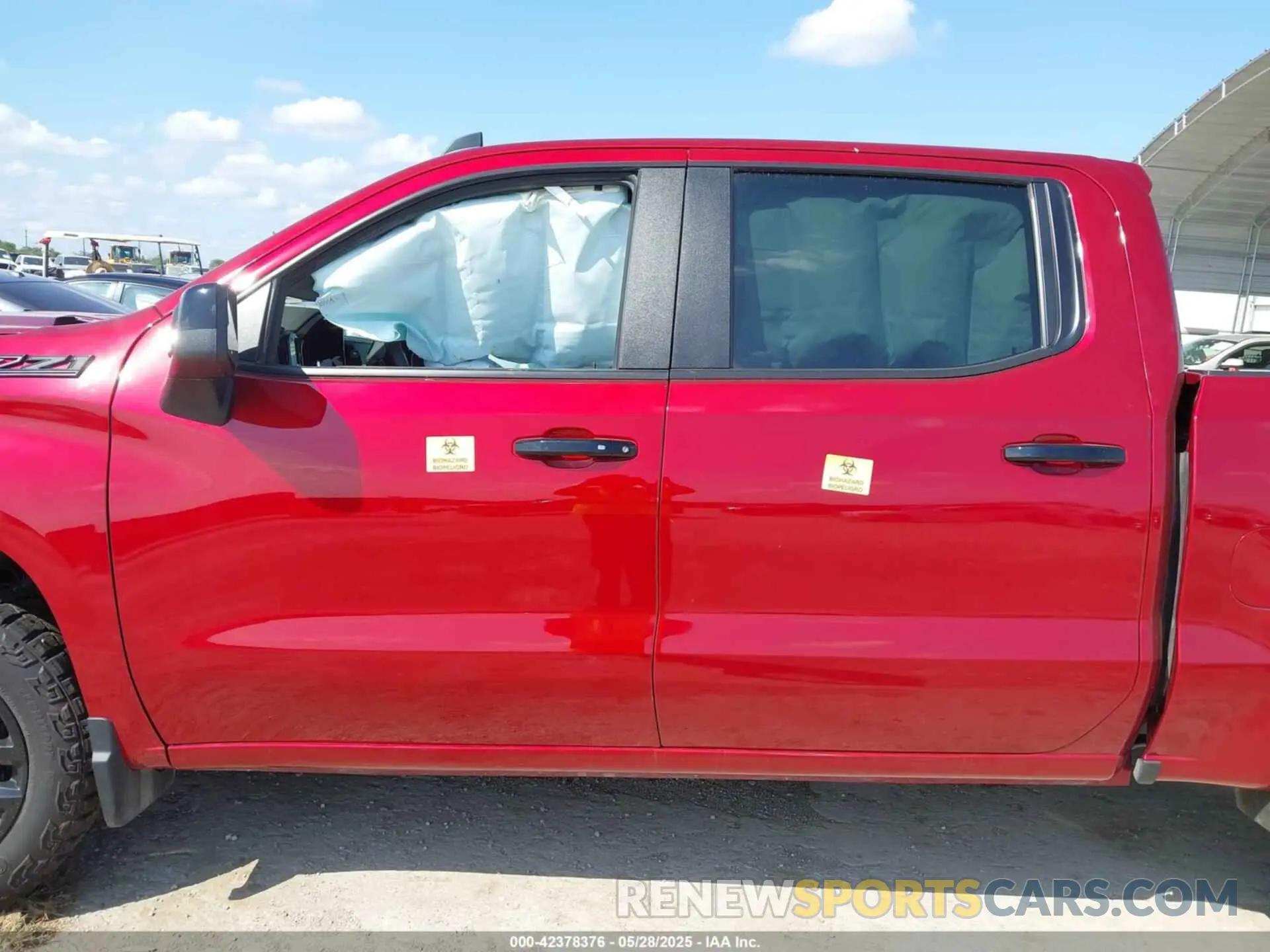 14 Photograph of a damaged car 3GCUDFED7RG440505 CHEVROLET SILVERADO 1500 2024