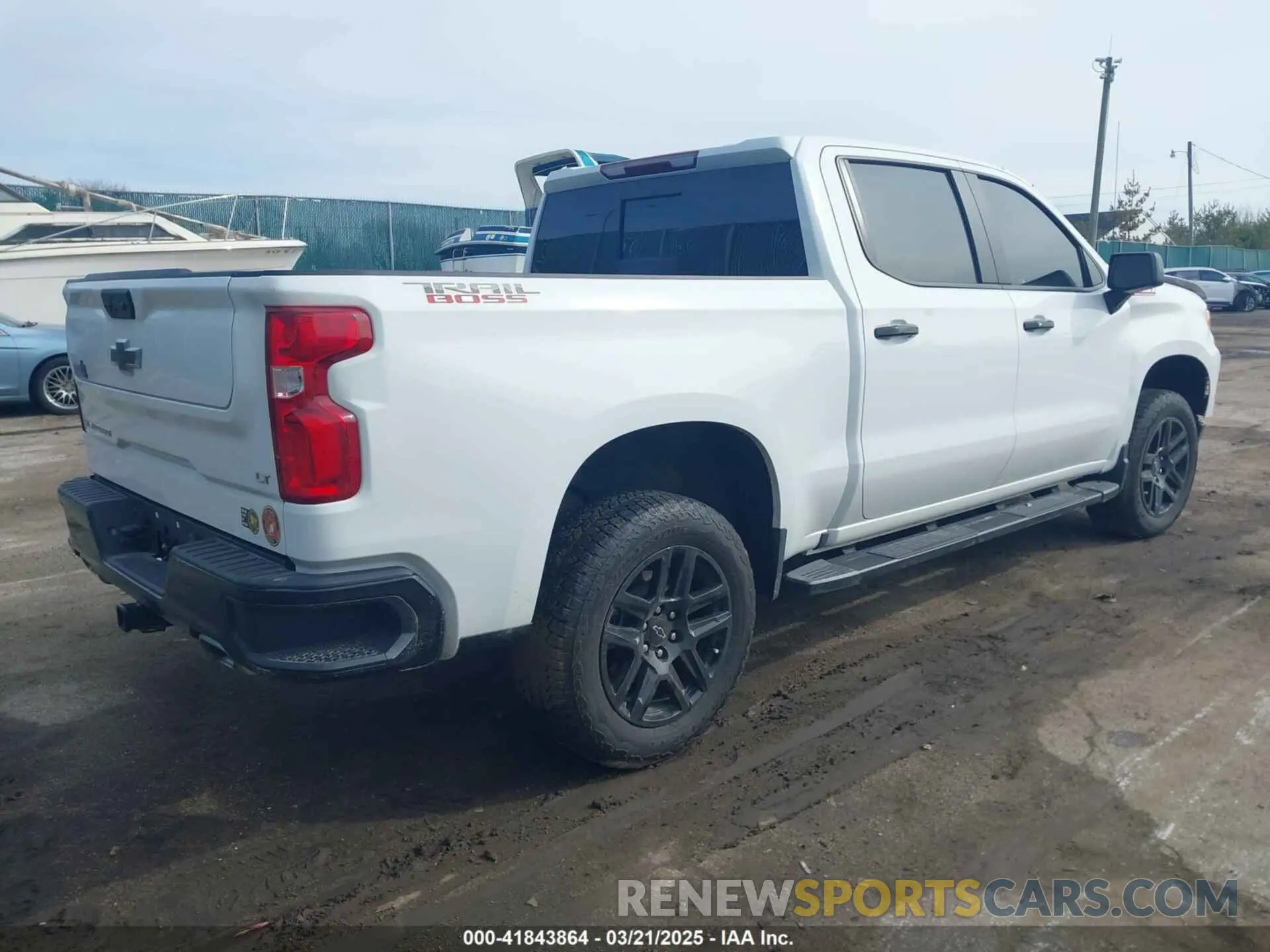4 Photograph of a damaged car 3GCUDFED9RG407845 CHEVROLET SILVERADO 1500 2024