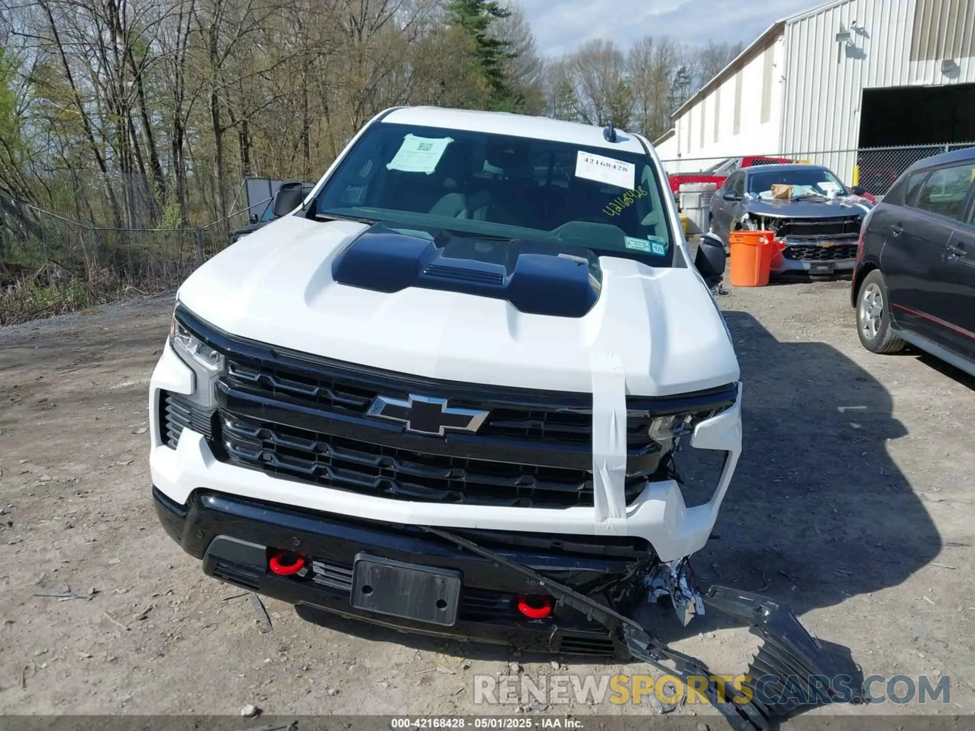 12 Photograph of a damaged car 3GCUDFEDXRG102466 CHEVROLET SILVERADO 1500 2024