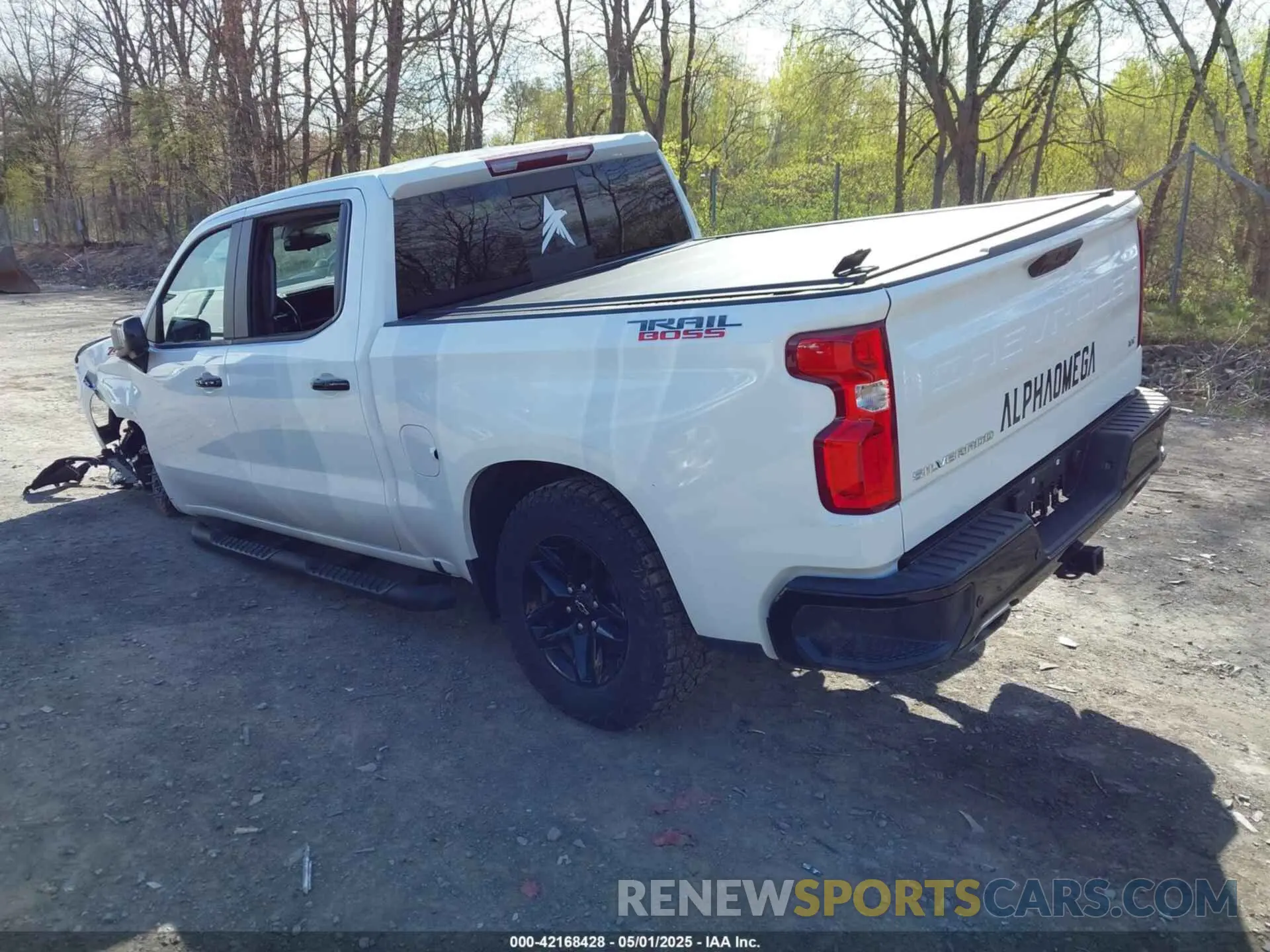 3 Photograph of a damaged car 3GCUDFEDXRG102466 CHEVROLET SILVERADO 1500 2024