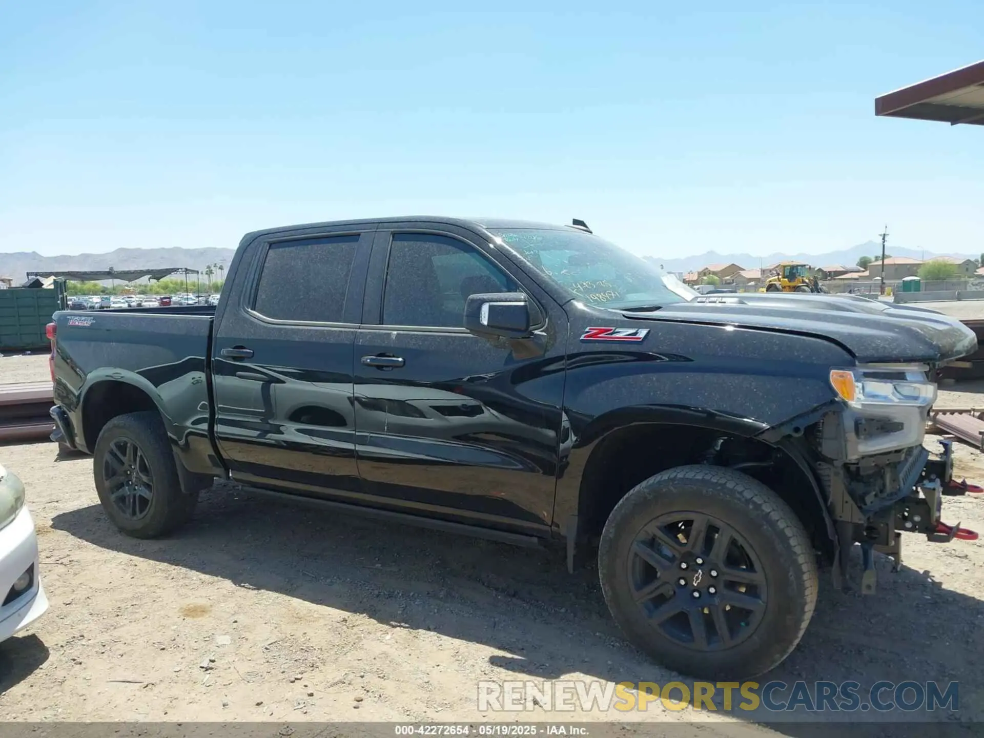 13 Photograph of a damaged car 3GCUDFEL0RG198471 CHEVROLET SILVERADO 1500 2024
