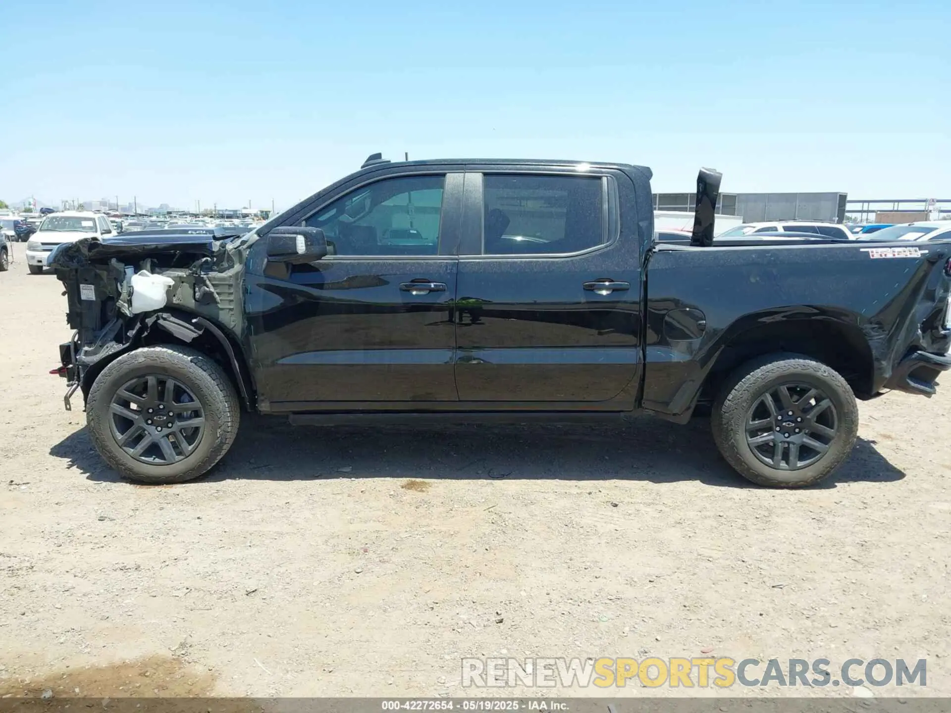 14 Photograph of a damaged car 3GCUDFEL0RG198471 CHEVROLET SILVERADO 1500 2024