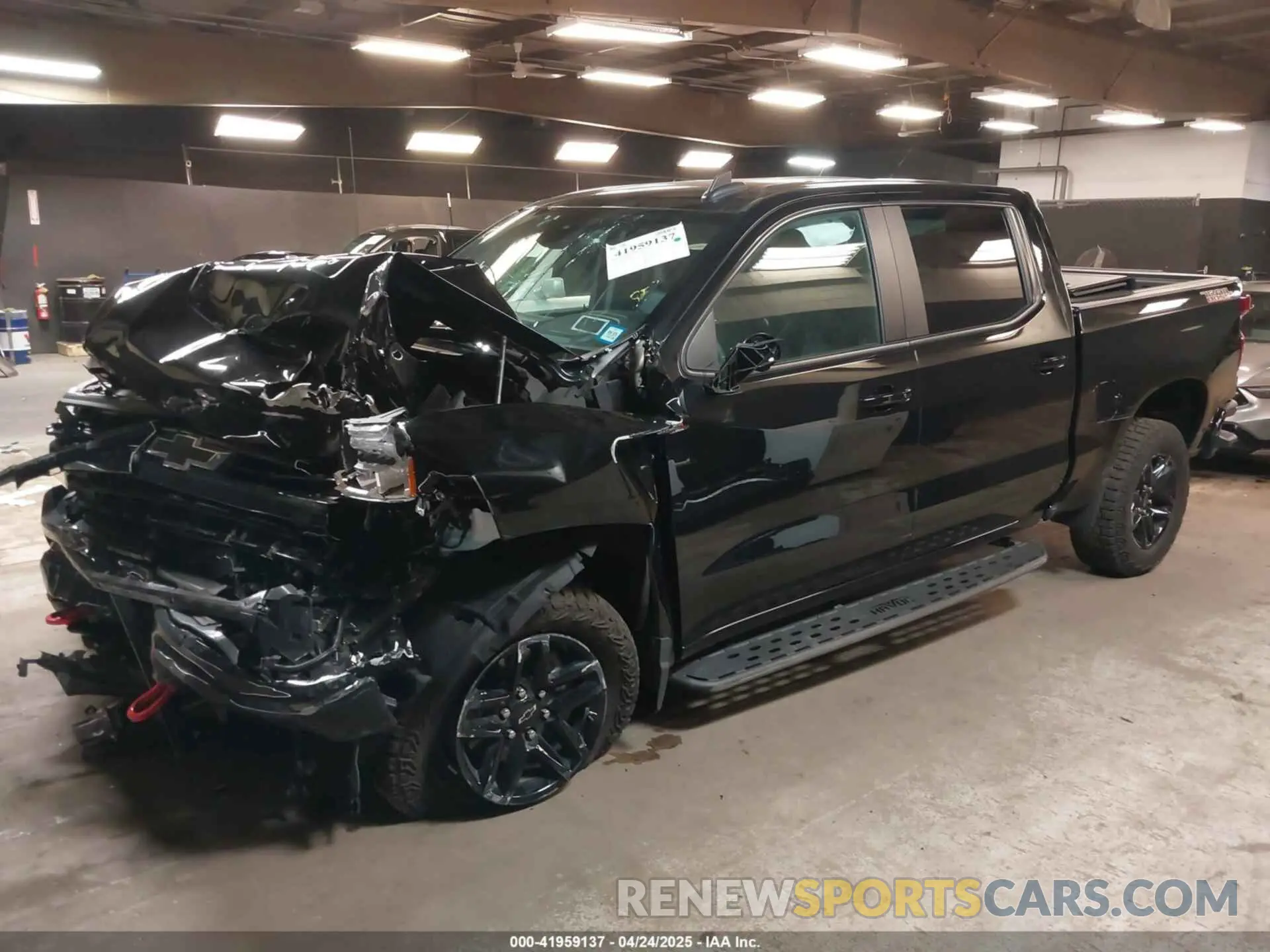 2 Photograph of a damaged car 3GCUDFEL3RG274748 CHEVROLET SILVERADO 1500 2024