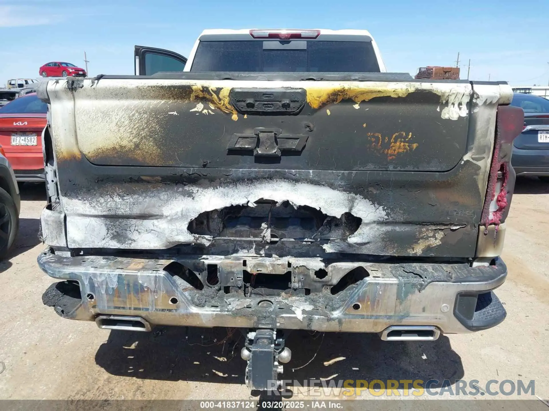 6 Photograph of a damaged car 3GCUDGE83RG384944 CHEVROLET SILVERADO 1500 2024