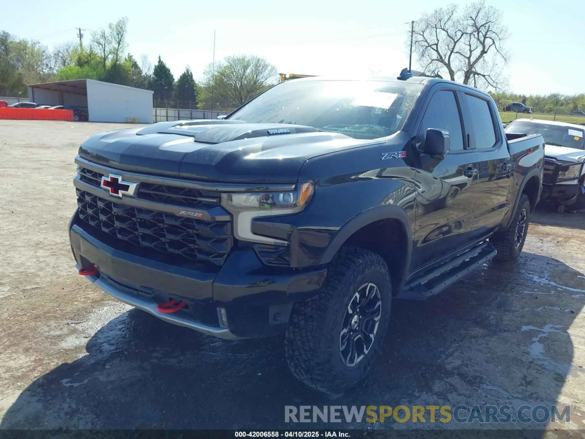 2 Photograph of a damaged car 3GCUDHE81RG379330 CHEVROLET SILVERADO 1500 2024