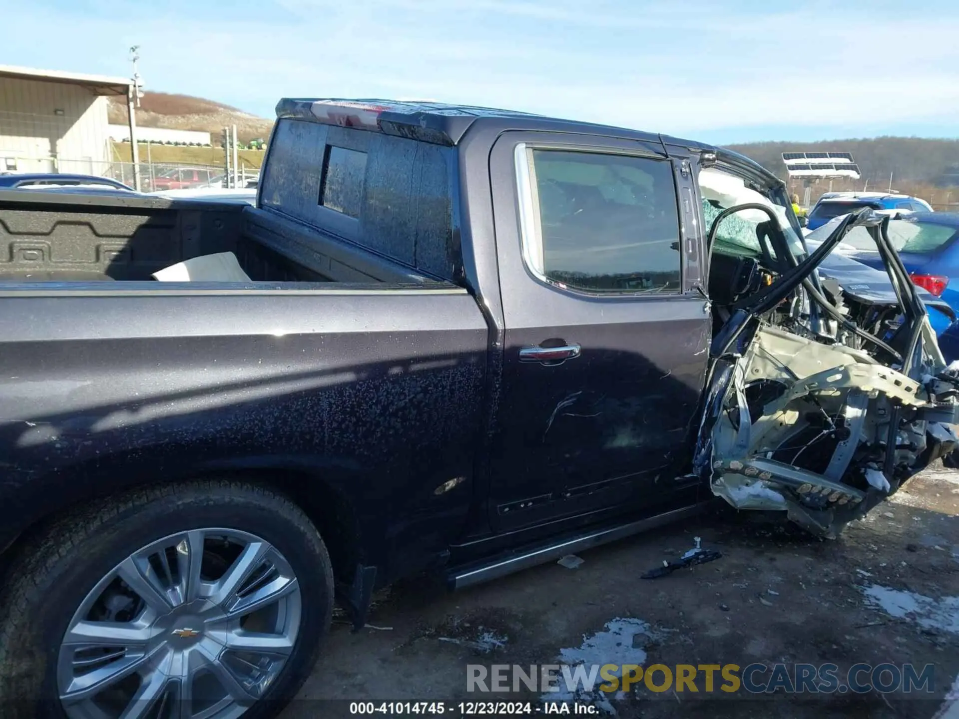 14 Photograph of a damaged car 3GCUDJE85RG362036 CHEVROLET SILVERADO 1500 2024