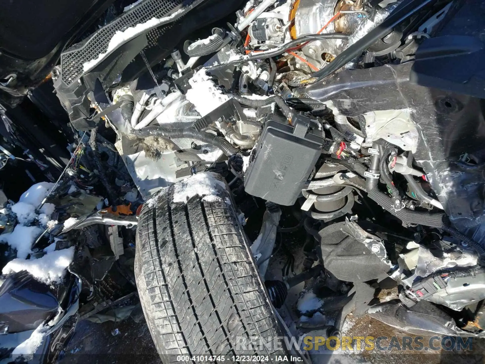 18 Photograph of a damaged car 3GCUDJE85RG362036 CHEVROLET SILVERADO 1500 2024