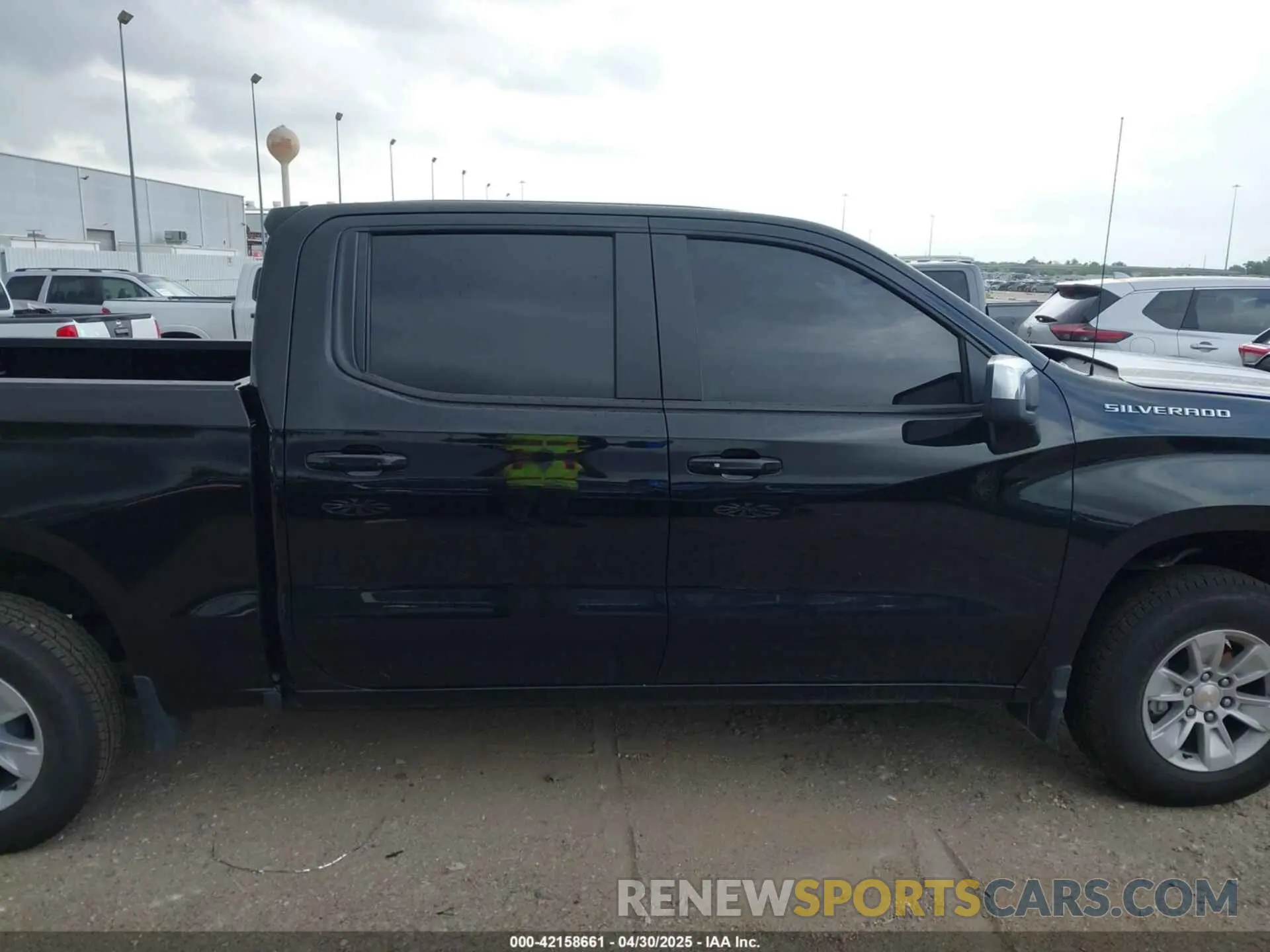14 Photograph of a damaged car 1GCPACED8SZ128090 CHEVROLET SILVERADO 1500 2025