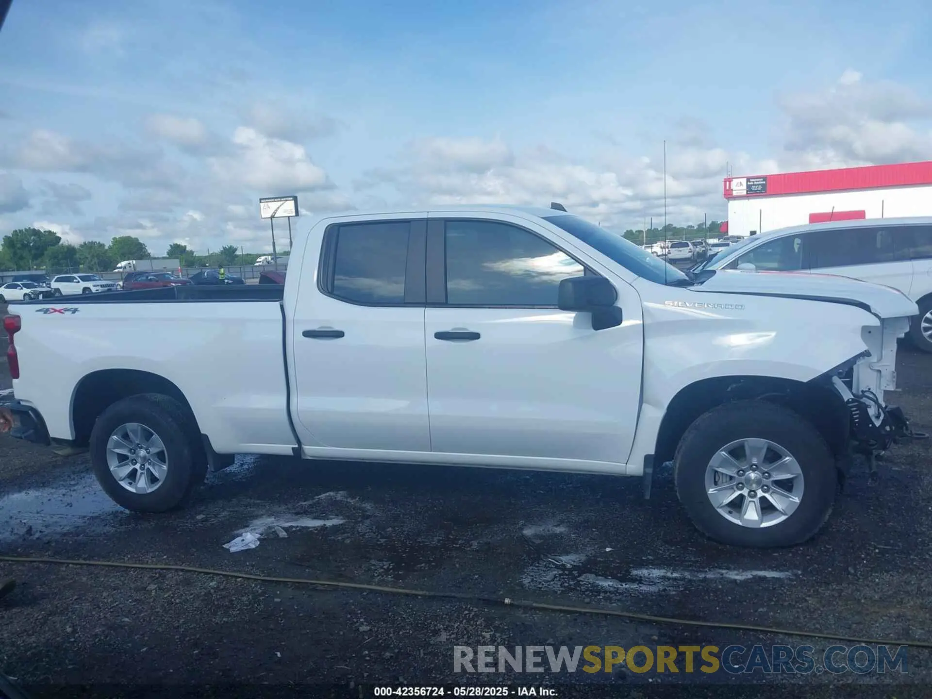 14 Photograph of a damaged car 1GCRKAED2SZ218880 CHEVROLET SILVERADO 1500 2025