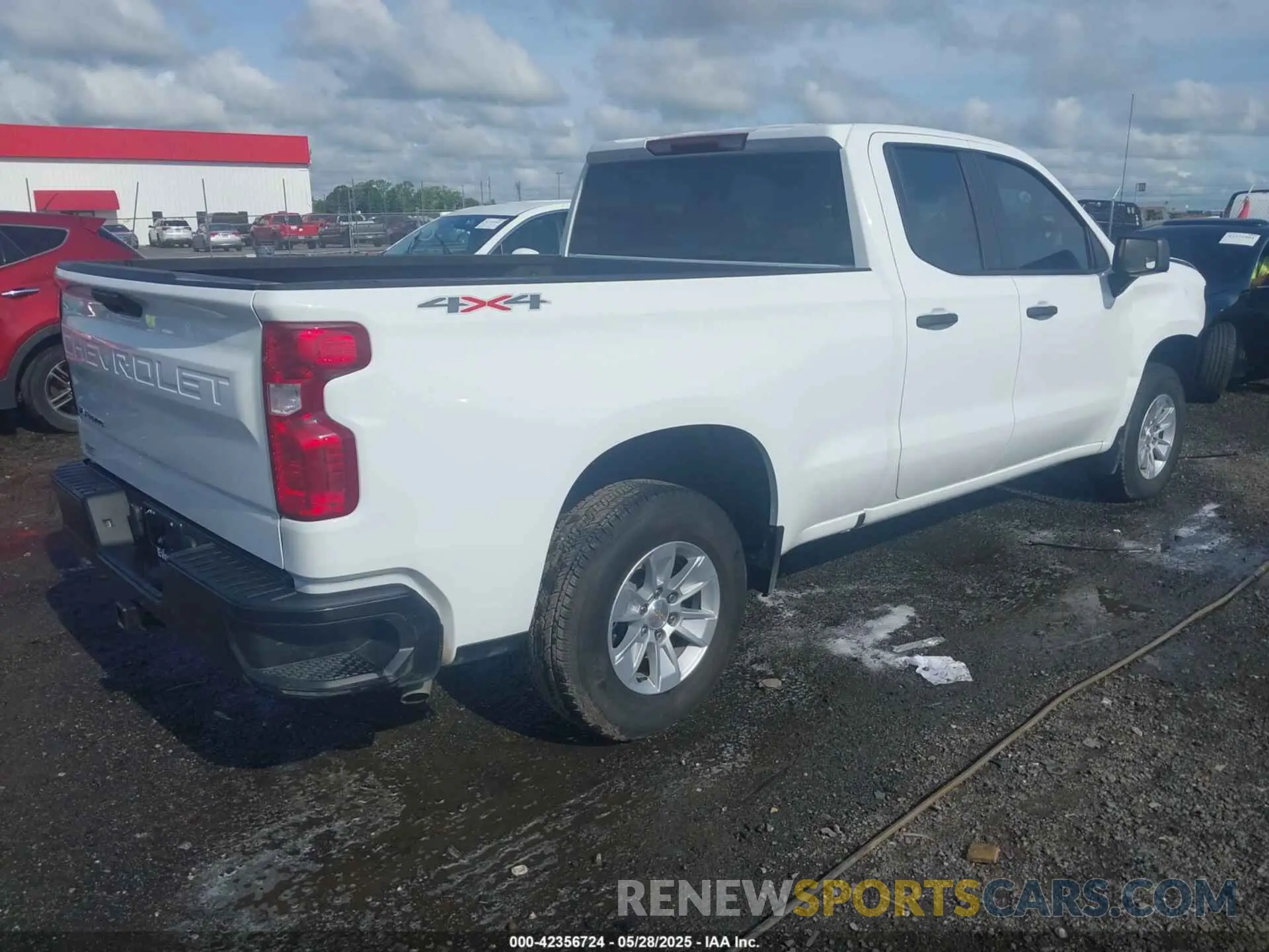4 Photograph of a damaged car 1GCRKAED2SZ218880 CHEVROLET SILVERADO 1500 2025