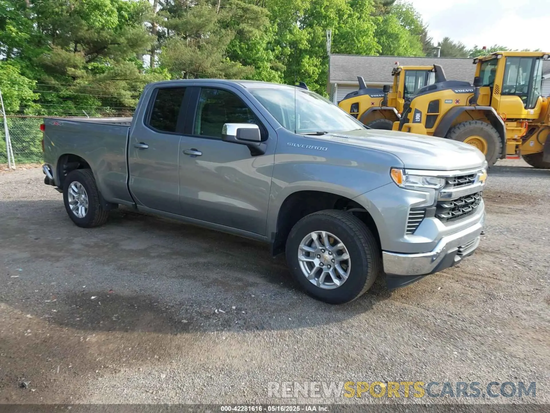 1 Photograph of a damaged car 1GCRKKEK0SZ131113 CHEVROLET SILVERADO 1500 2025