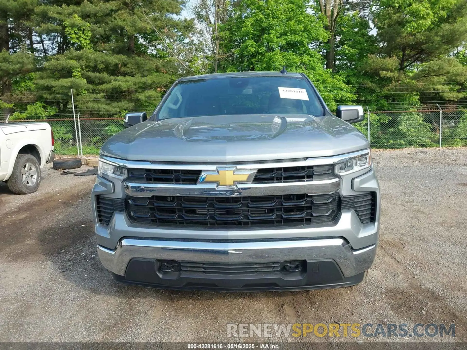 12 Photograph of a damaged car 1GCRKKEK0SZ131113 CHEVROLET SILVERADO 1500 2025