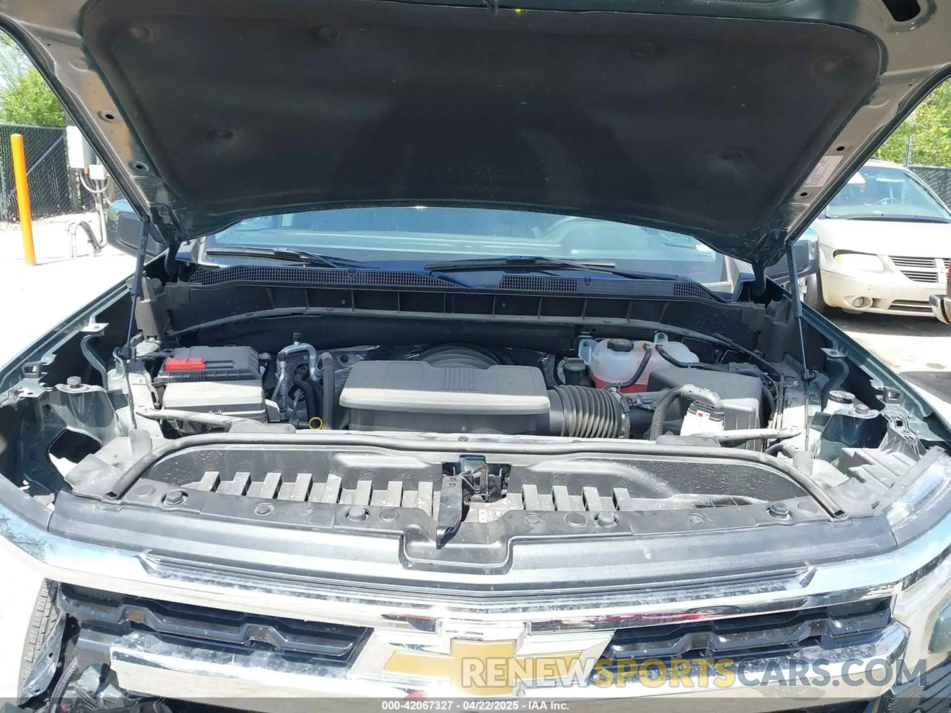 10 Photograph of a damaged car 1GCUKDED2SZ161690 CHEVROLET SILVERADO 1500 2025