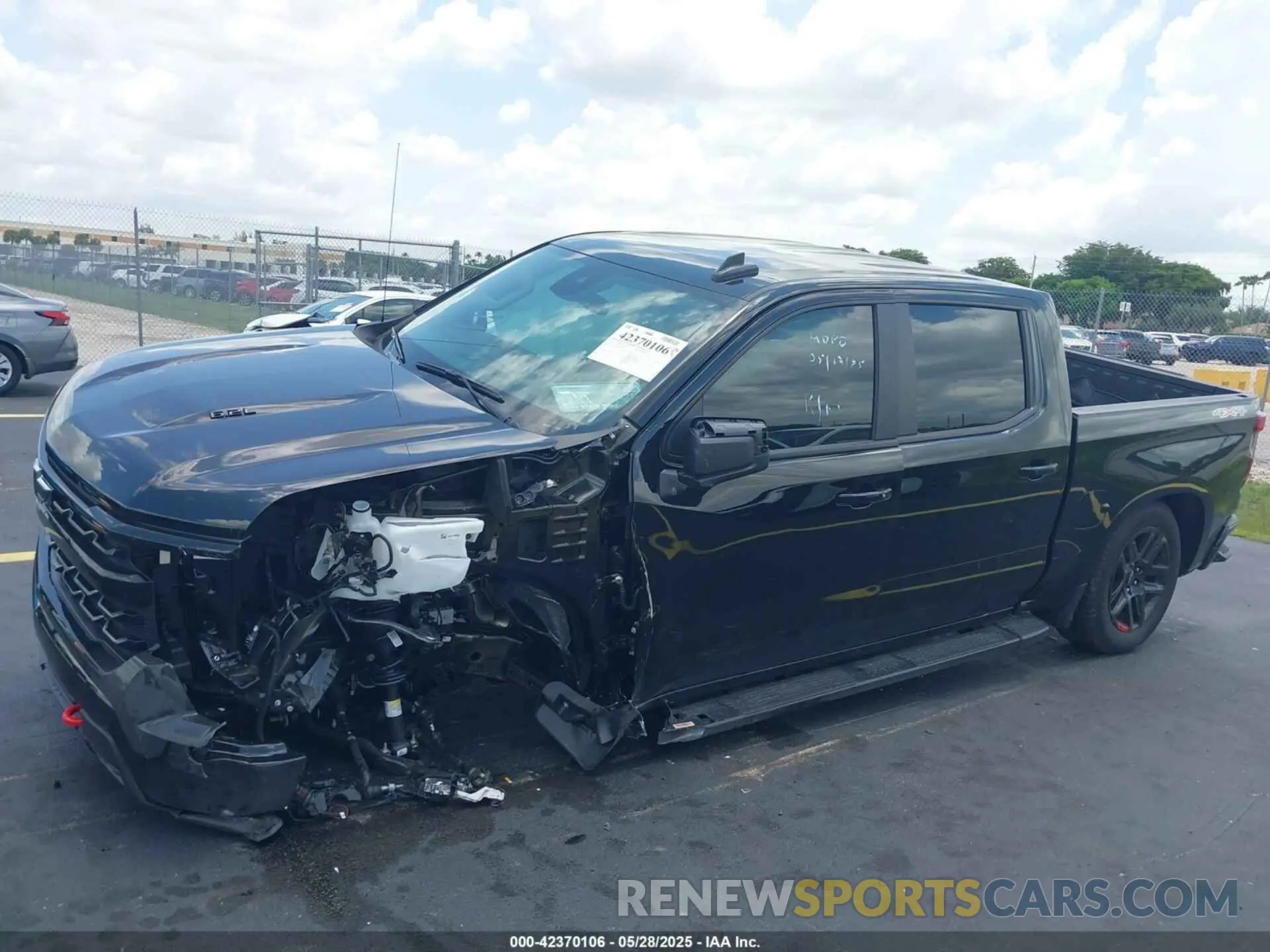 6 Photograph of a damaged car 1GCUKEEL3SZ252206 CHEVROLET SILVERADO 1500 2025