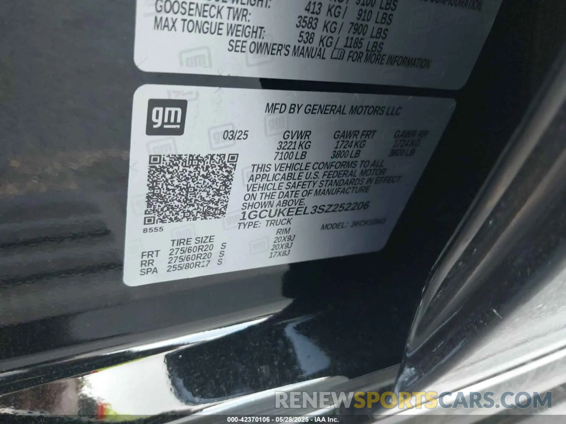 9 Photograph of a damaged car 1GCUKEEL3SZ252206 CHEVROLET SILVERADO 1500 2025