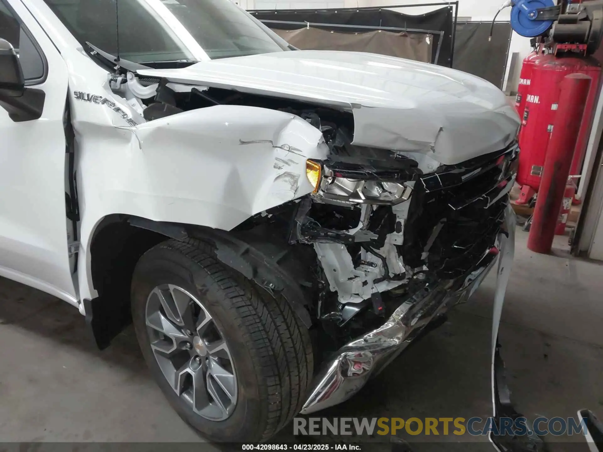 6 Photograph of a damaged car 2GCPACED3S1133027 CHEVROLET SILVERADO 1500 2025