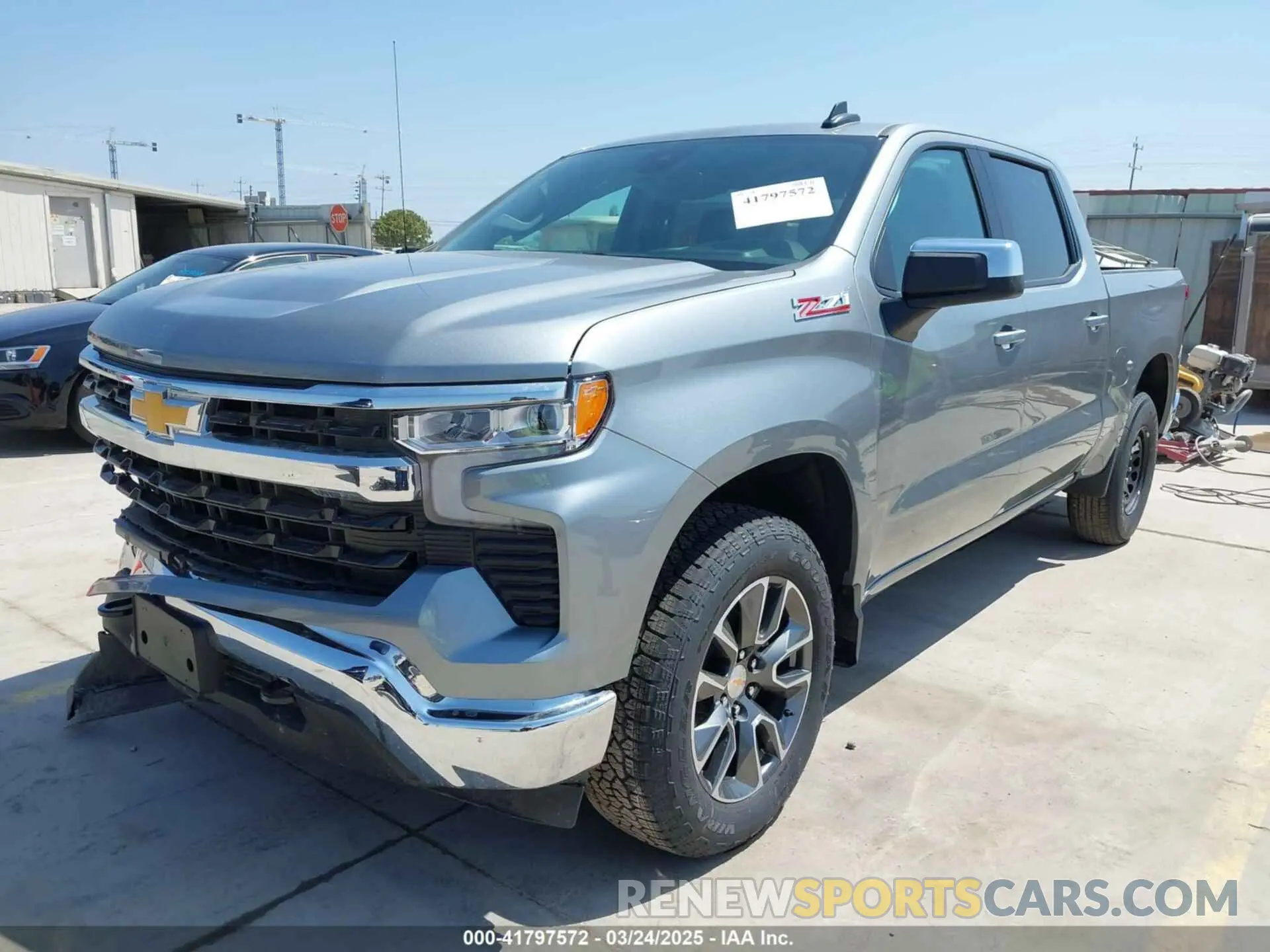 2 Photograph of a damaged car 2GCUKDED0S1118281 CHEVROLET SILVERADO 1500 2025