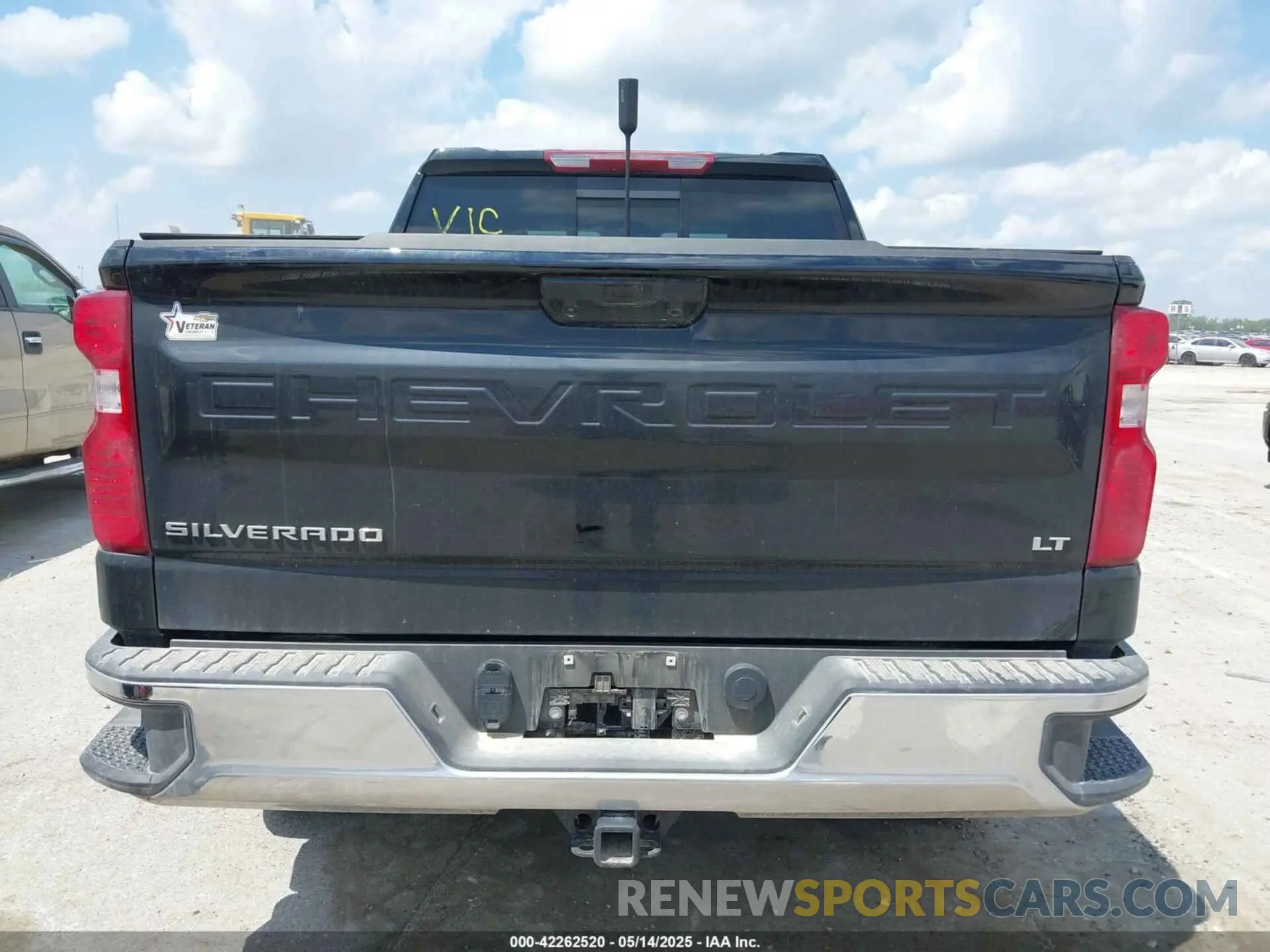 16 Photograph of a damaged car 2GCUKDED5S1136212 CHEVROLET SILVERADO 1500 2025