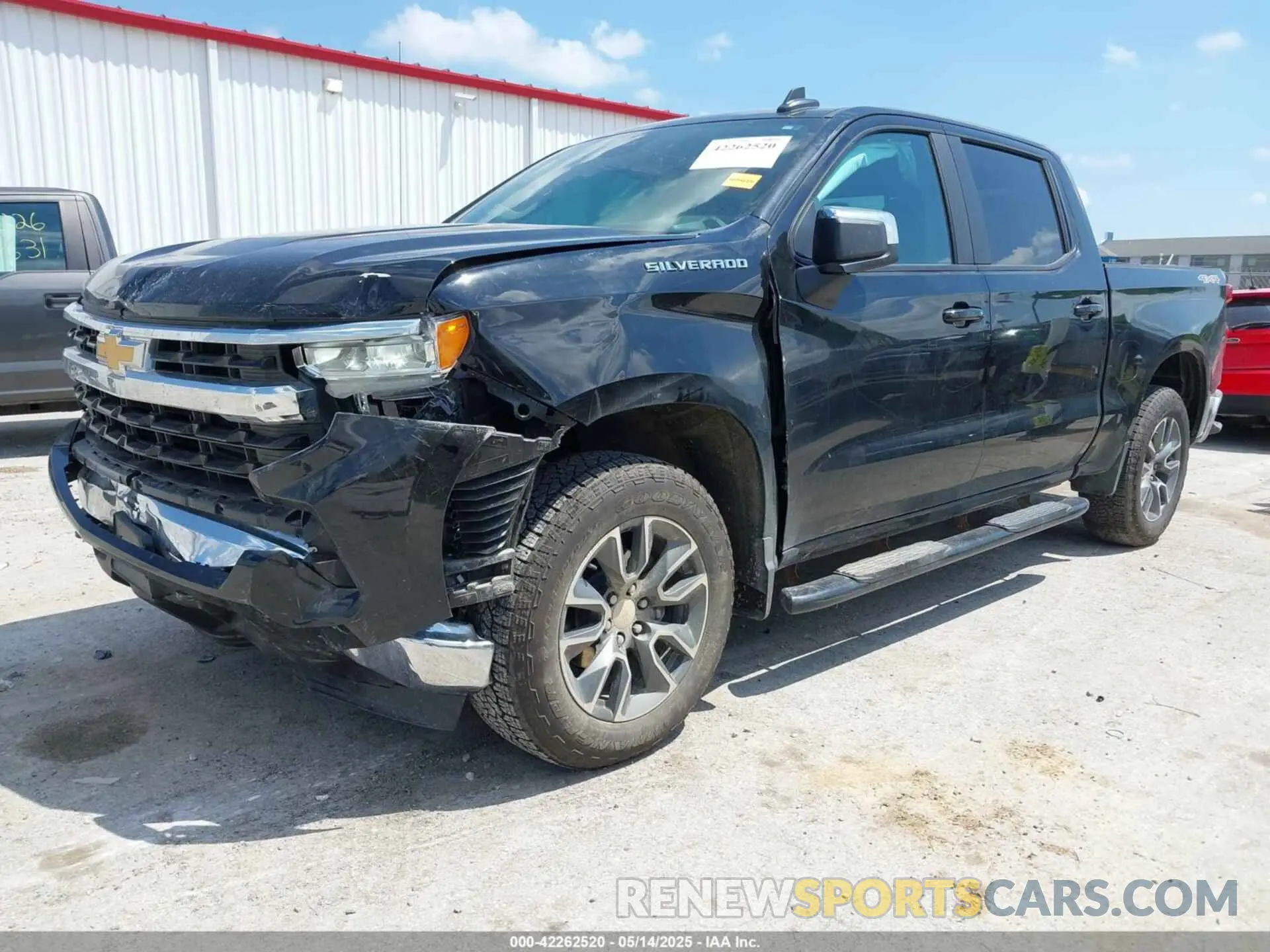 2 Photograph of a damaged car 2GCUKDED5S1136212 CHEVROLET SILVERADO 1500 2025