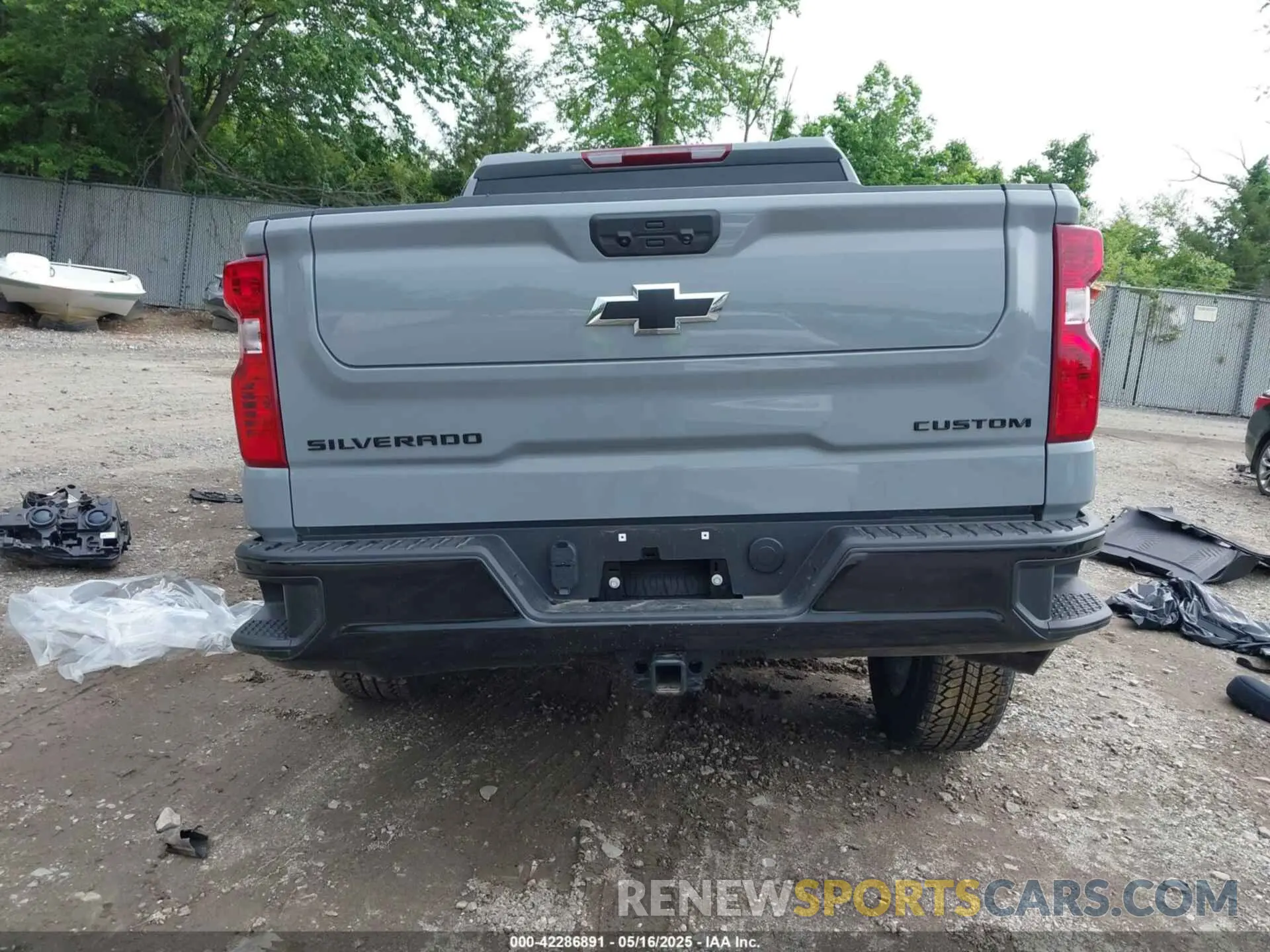 17 Photograph of a damaged car 3GCPKCEK5SG187190 CHEVROLET SILVERADO 1500 2025