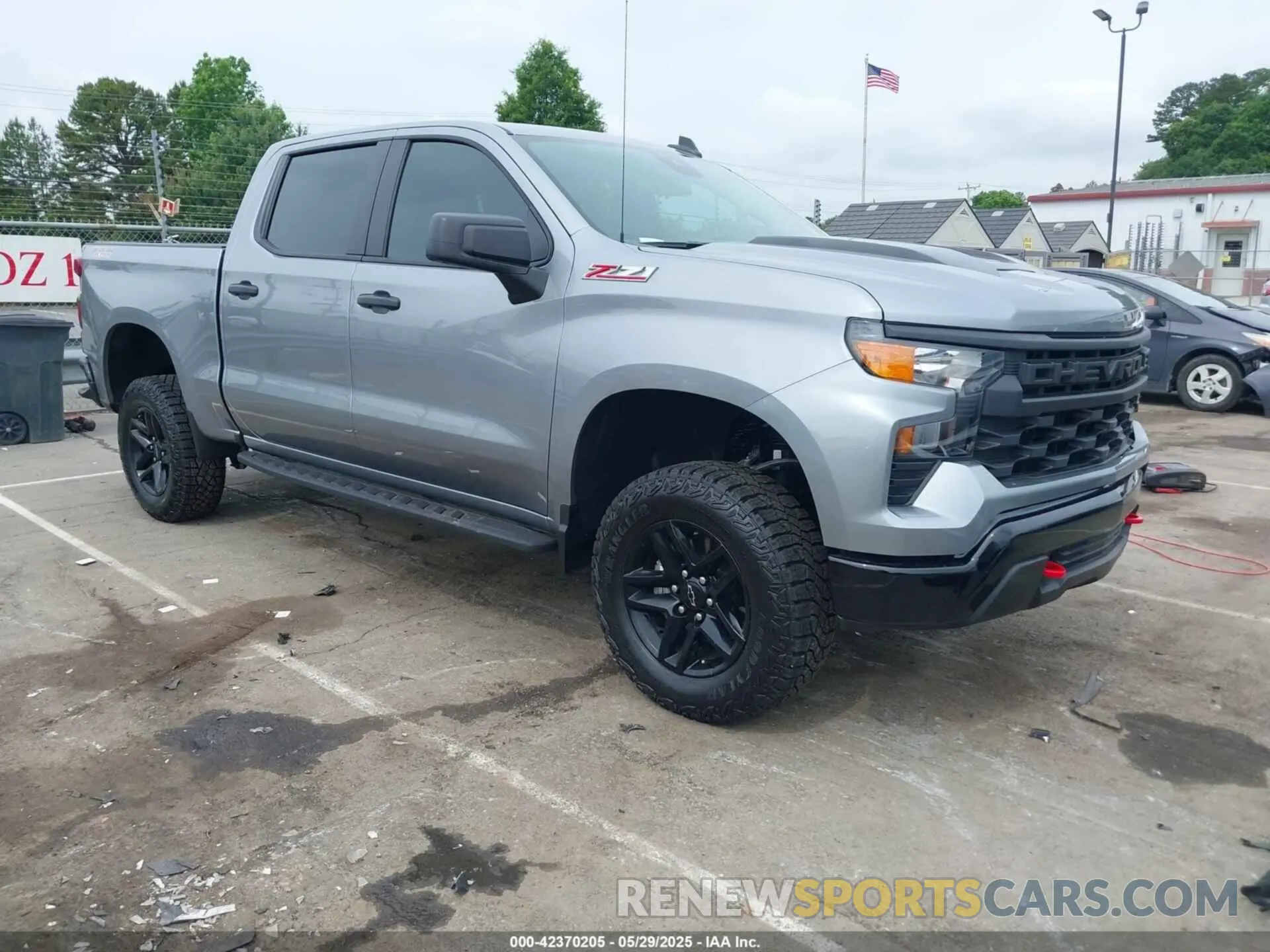 1 Photograph of a damaged car 3GCUKCED0SG208192 CHEVROLET SILVERADO 1500 2025